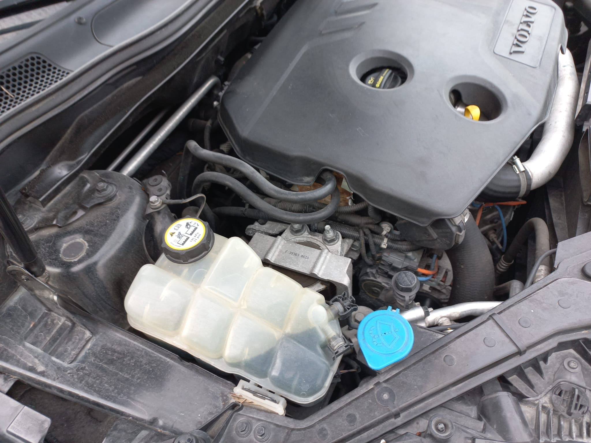 Volvo V40 · Ano 2014 — imagen 17