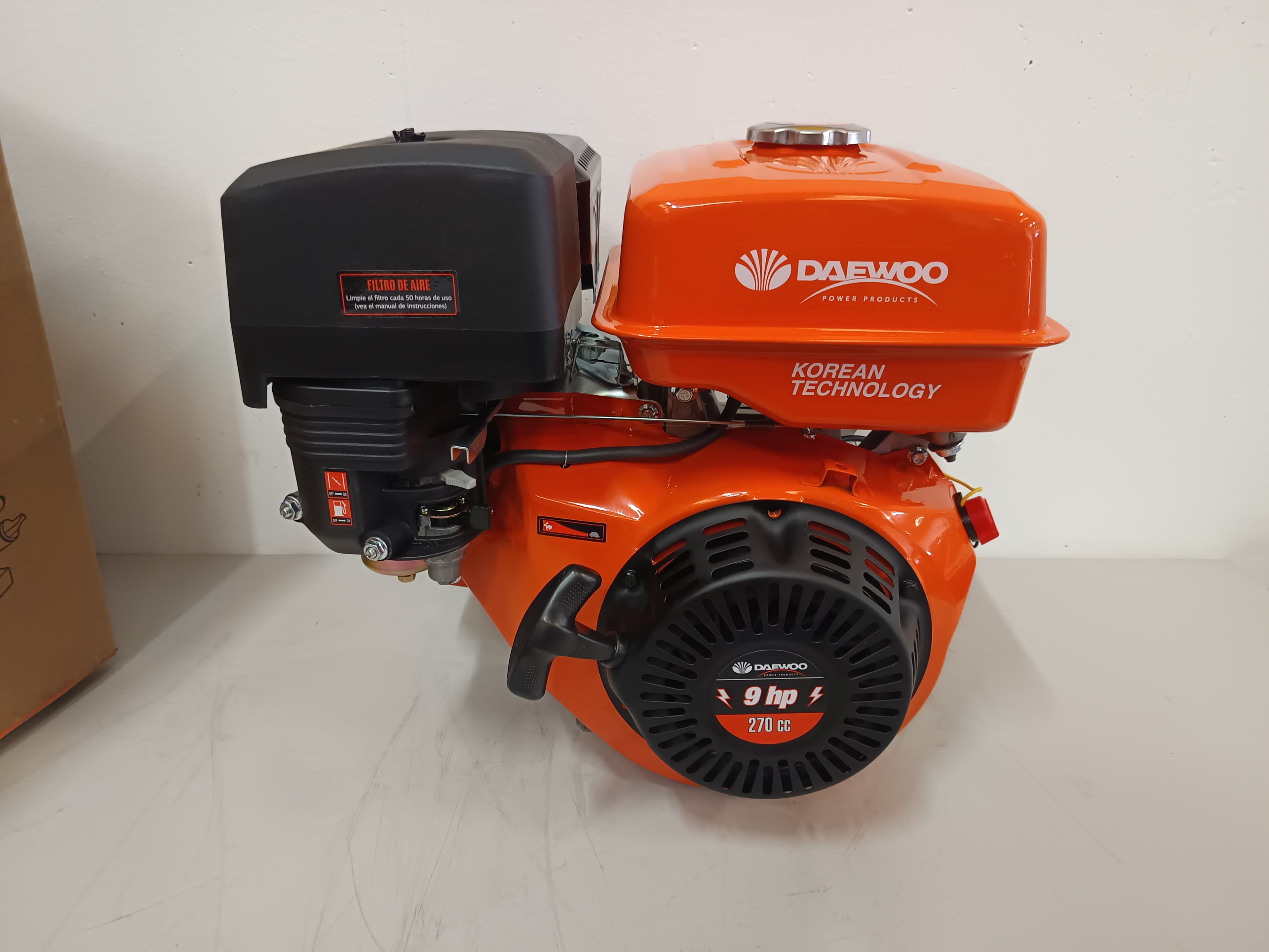 Motor a gasolina Daewoo — imagem 2