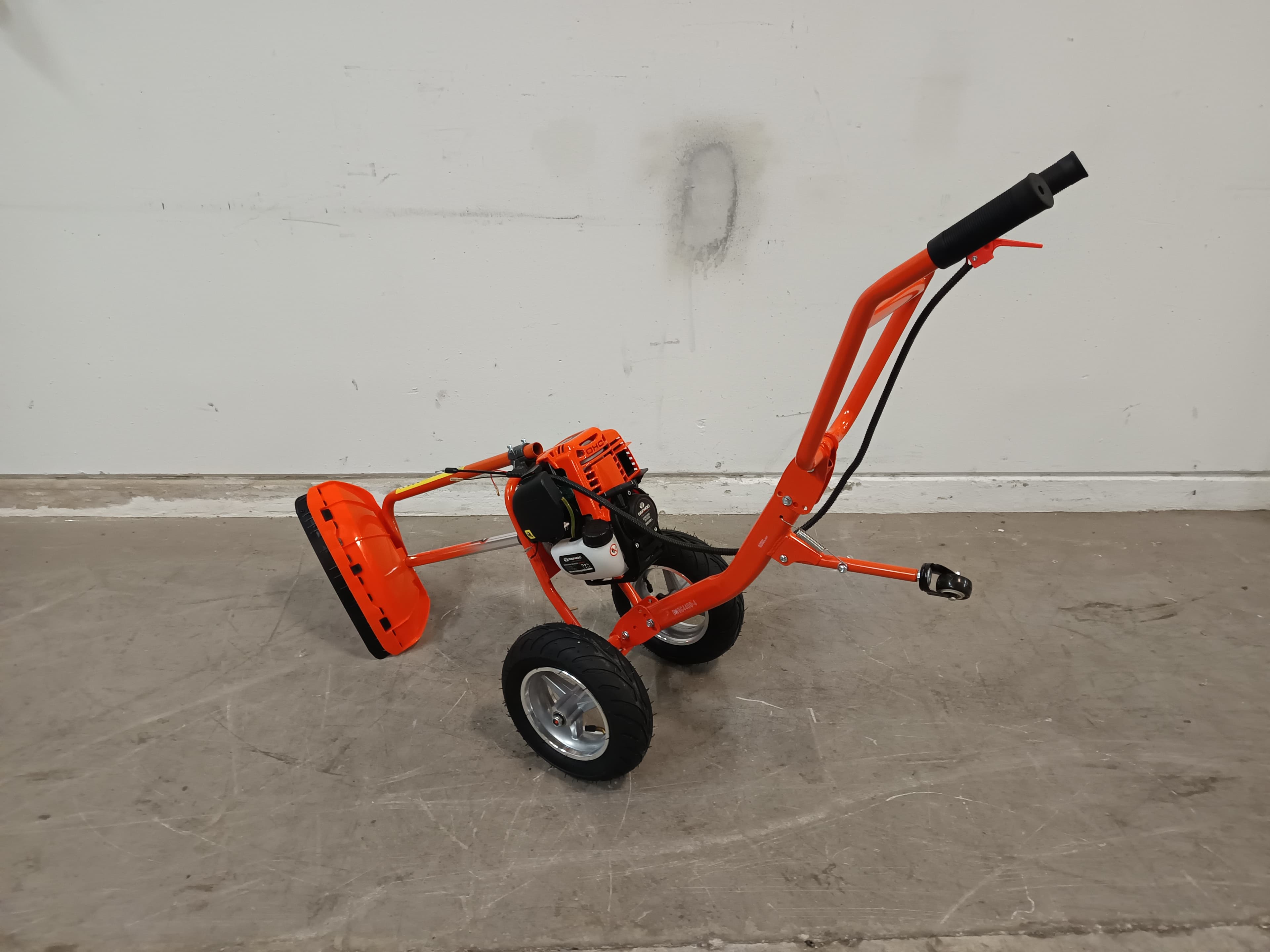 Roçadora de rodas Daewoo — imagen 4