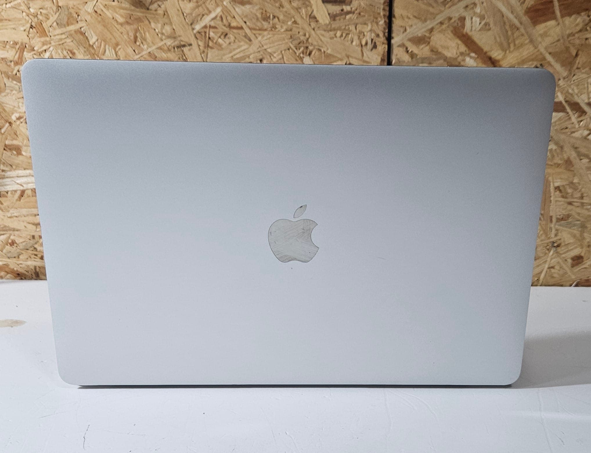 Portátil MacBook Pro — imagem 3