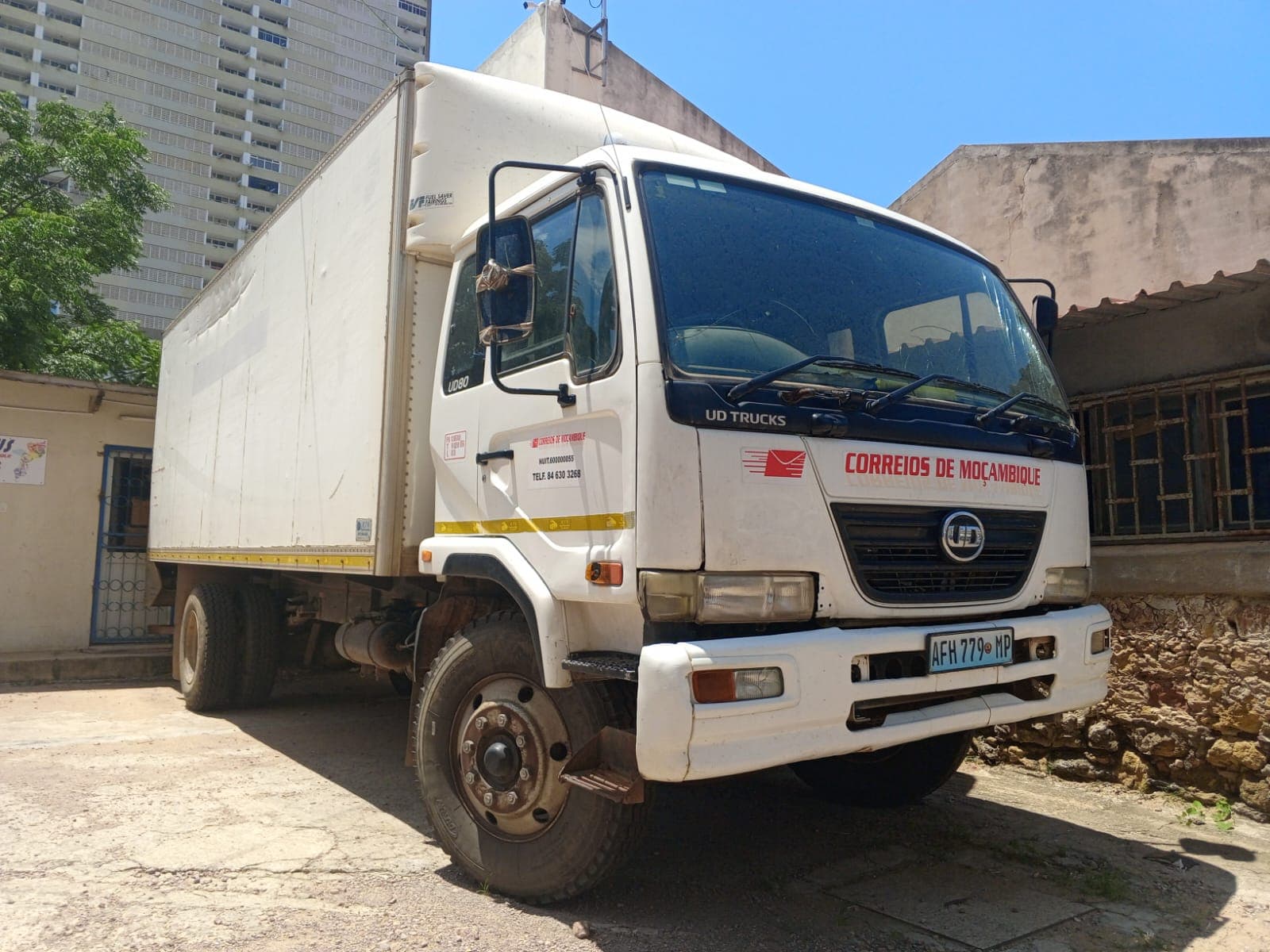 Nissan/UD80D