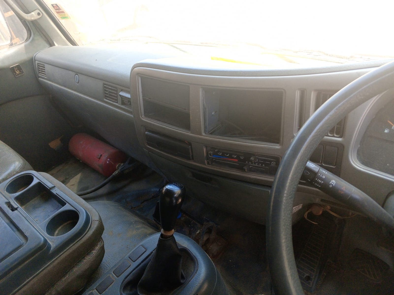 Nissan/UD80D — imagem 6