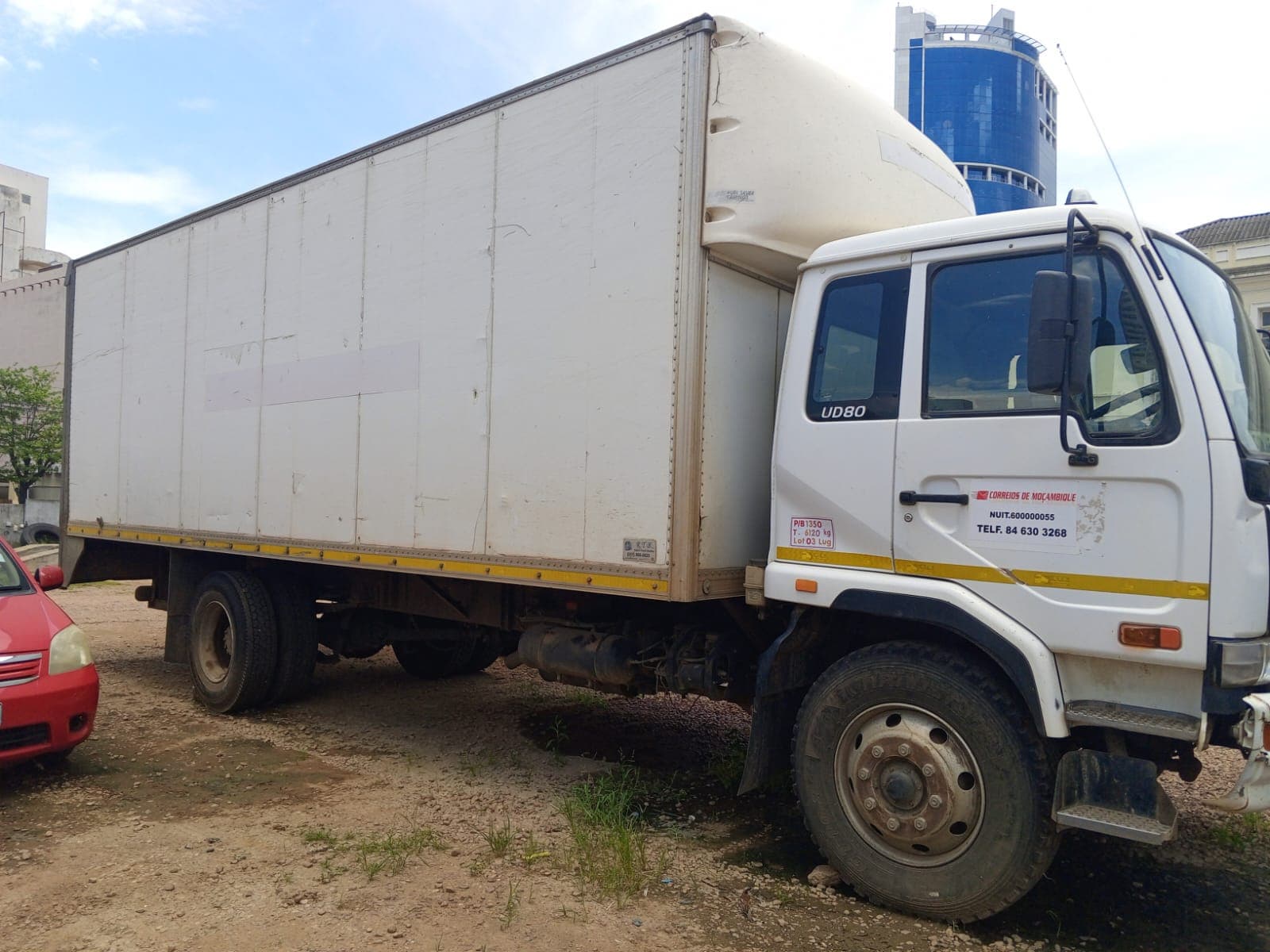 Nissan/UD80D — imagem 2