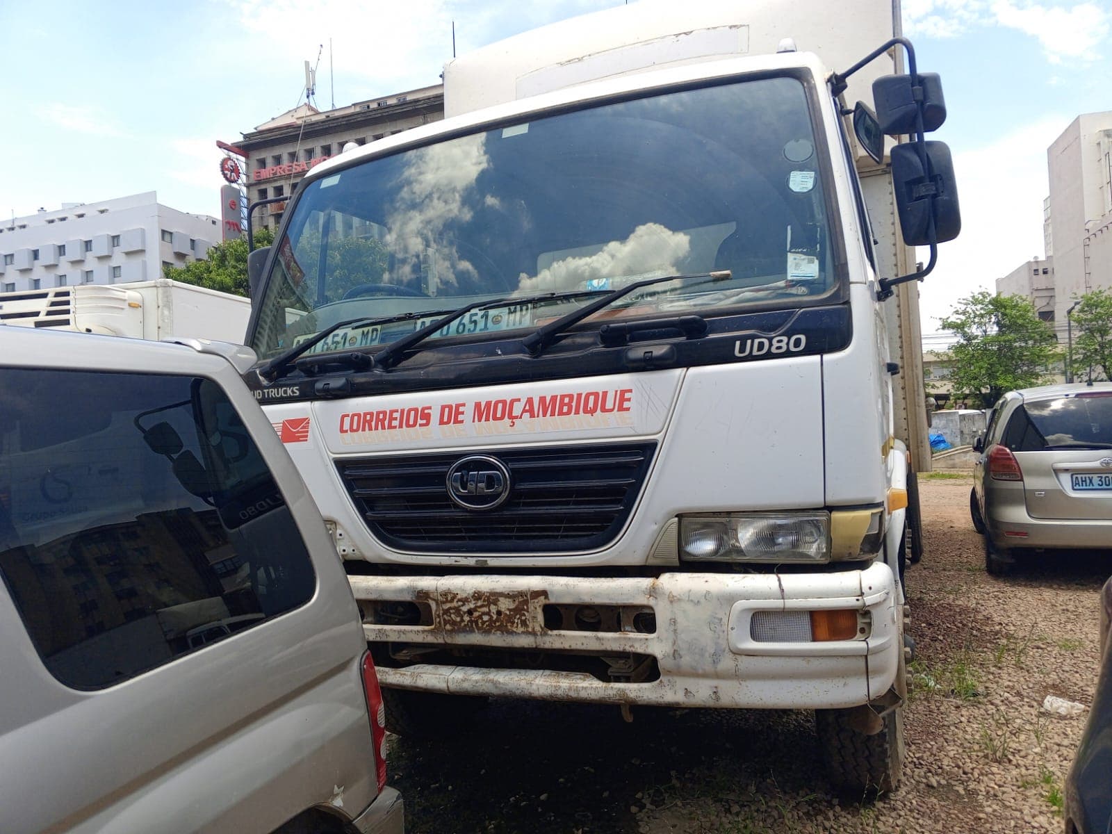 Nissan/UD80D — imagem 3
