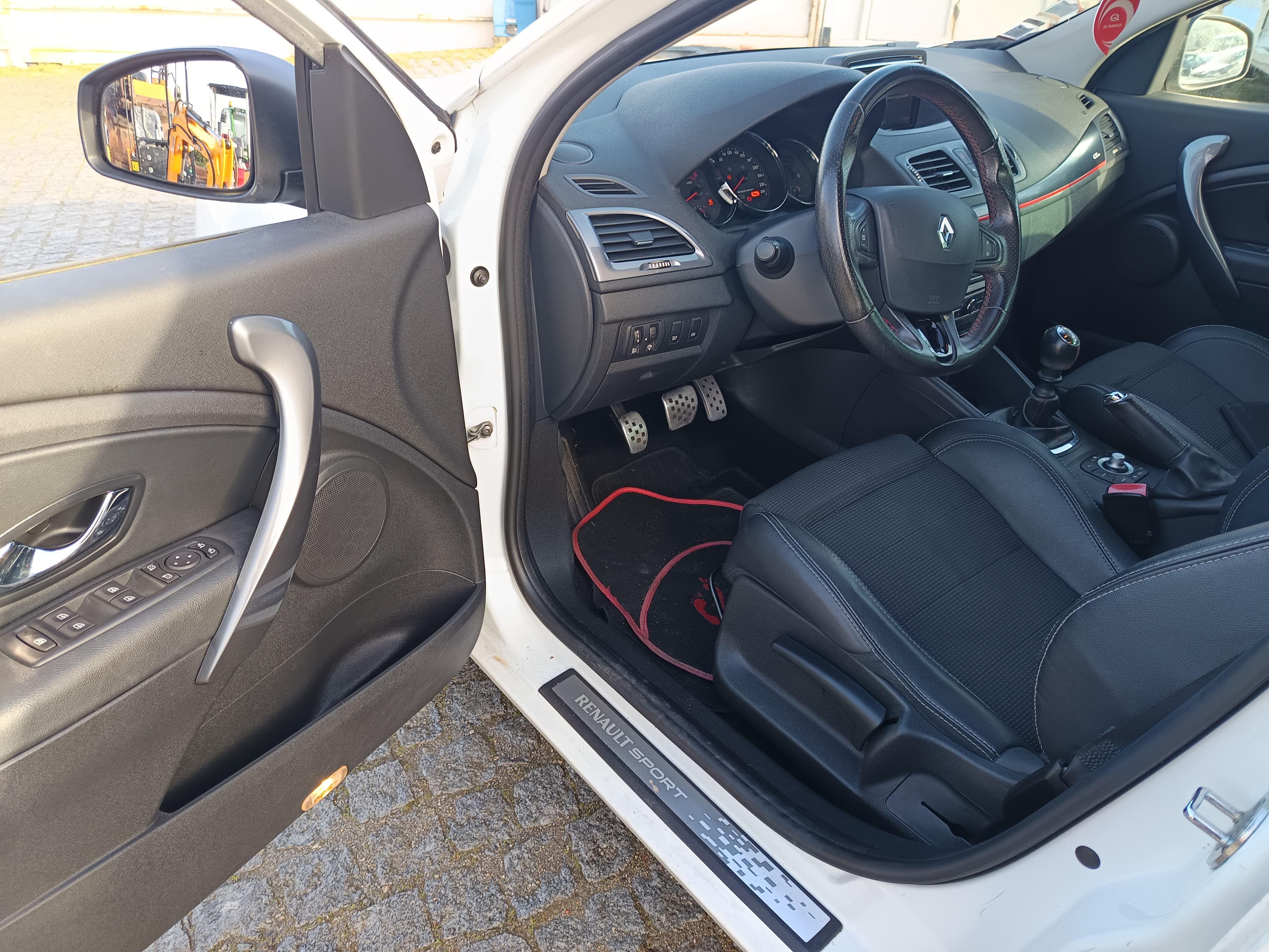 Renault Mégane · Ano 2014 — imagen 31