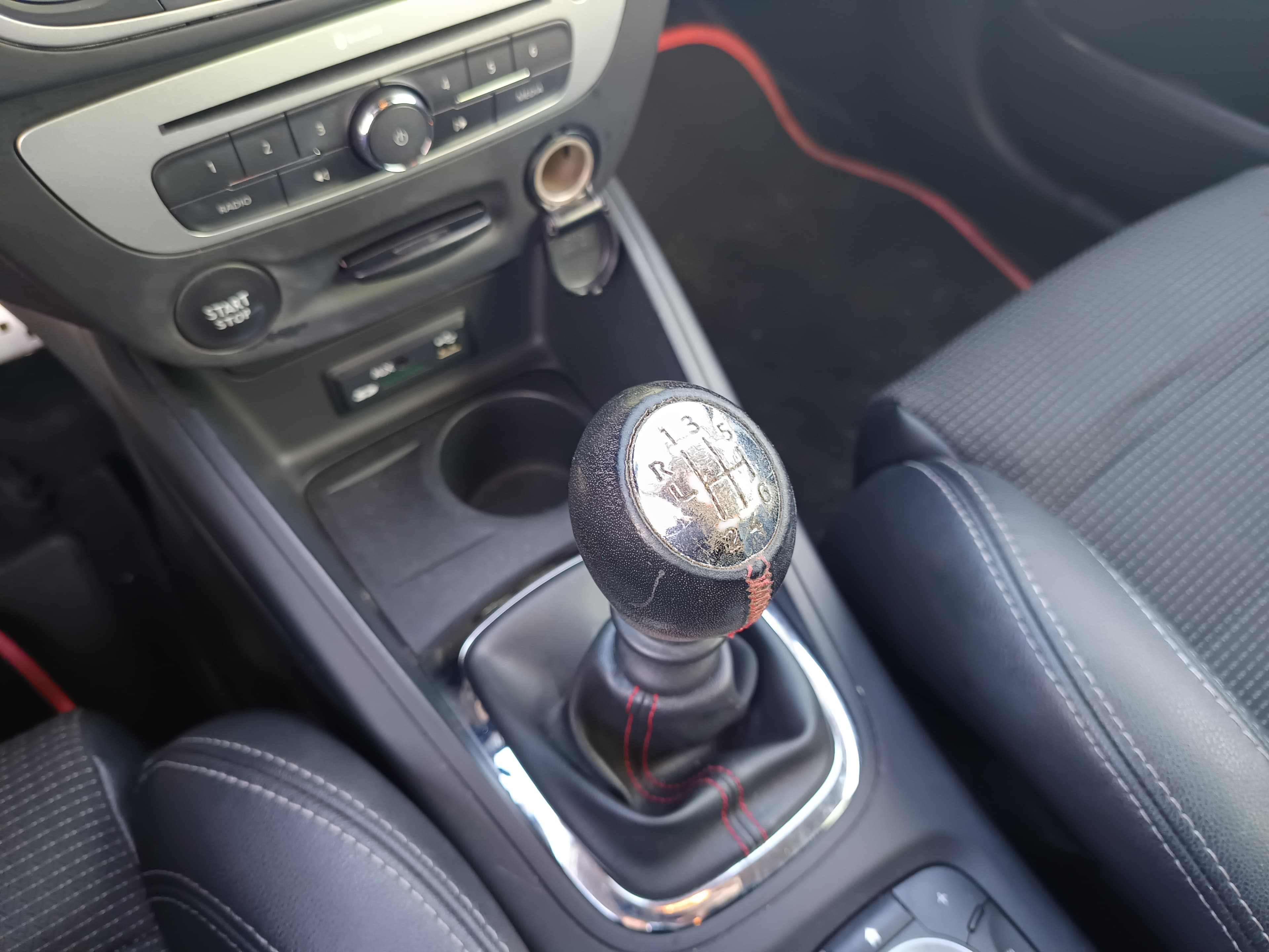 Renault Mégane · Ano 2014 — imagen 39