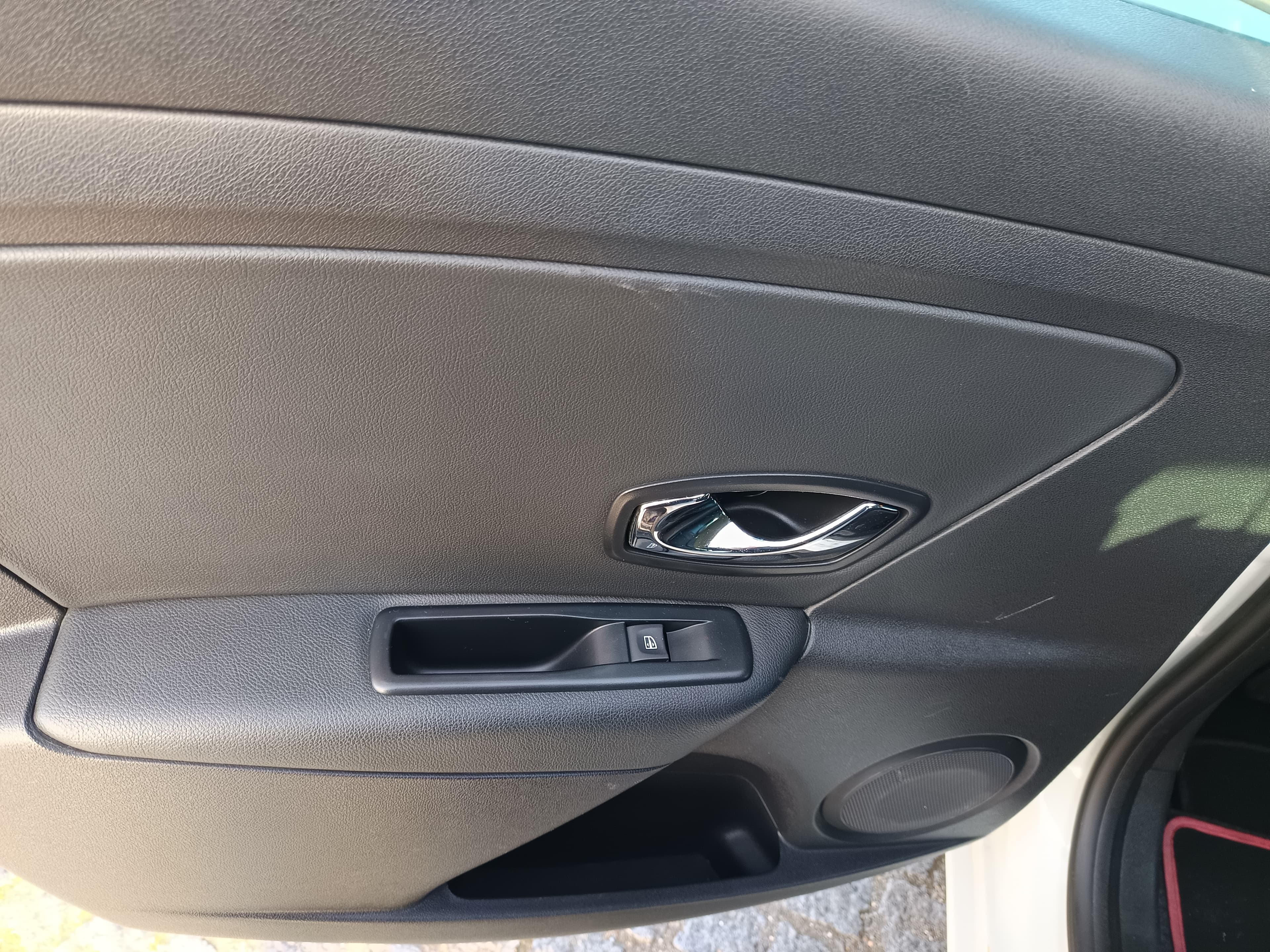 Renault Mégane · Ano 2014 — imagen 29