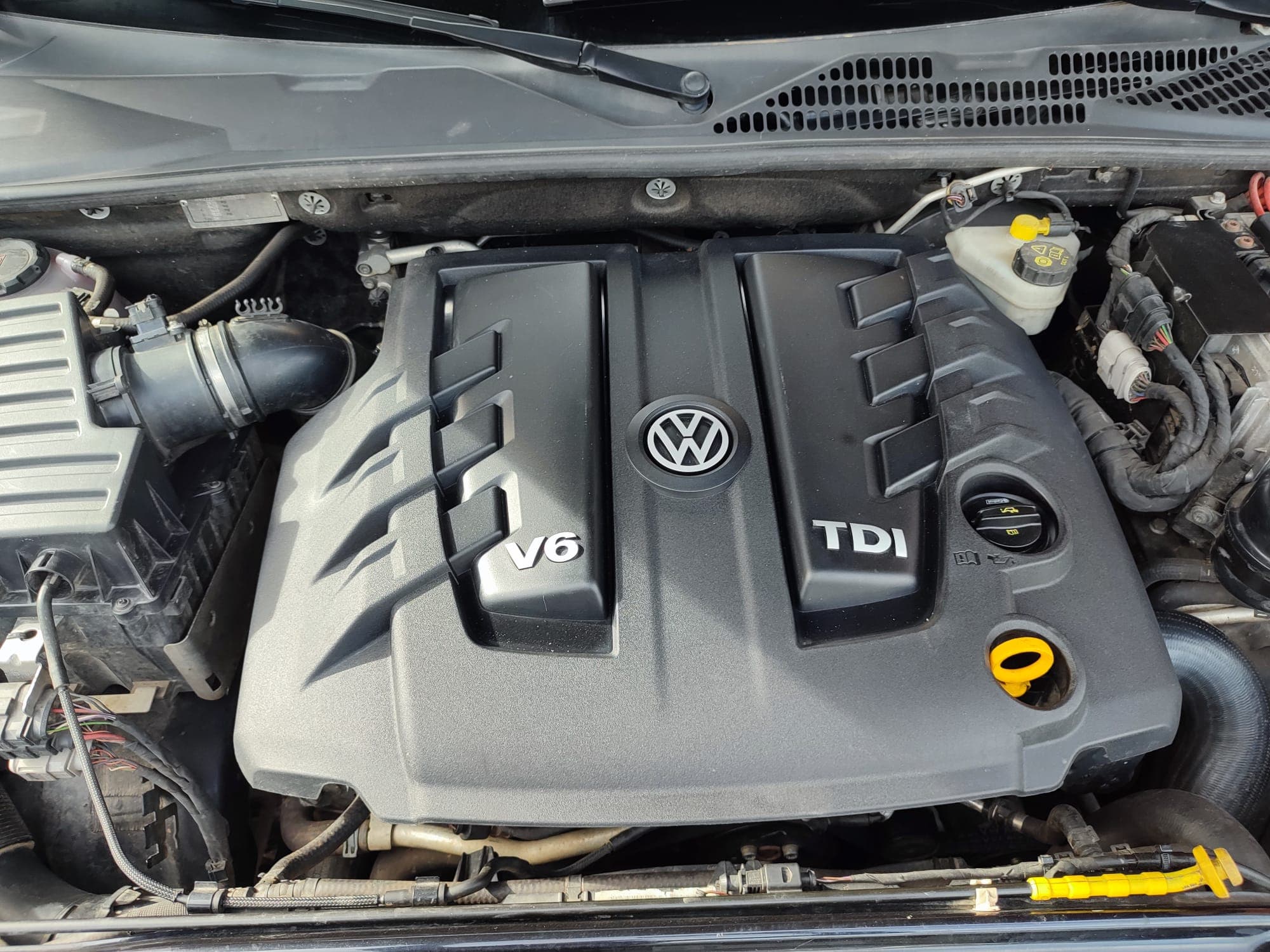 Volkswagen Amarok V6 TDI · Ano 2017 — imagem 17