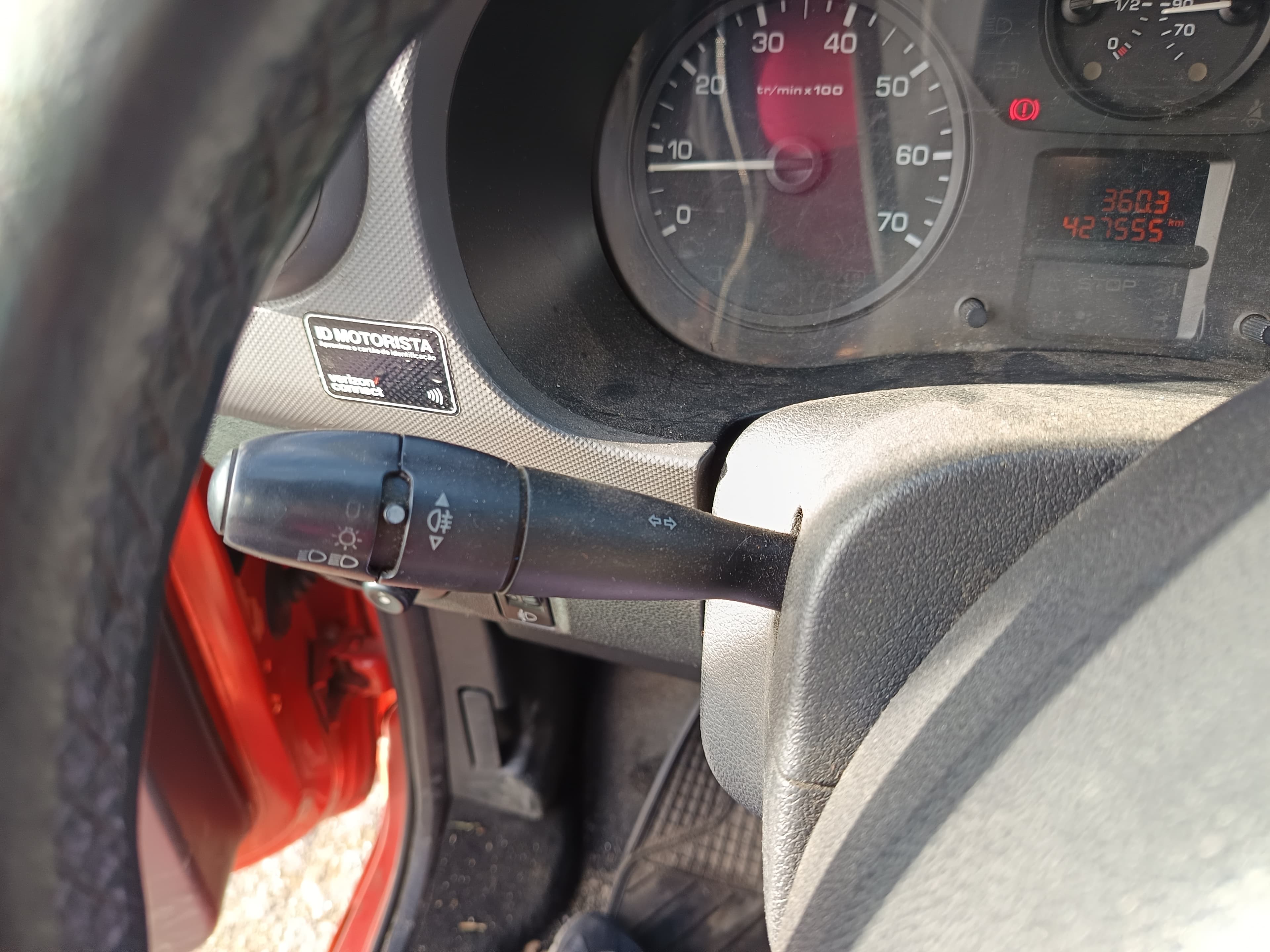 Peugeot Partner 1.6 HDI · Ano 2009 — imagem 32