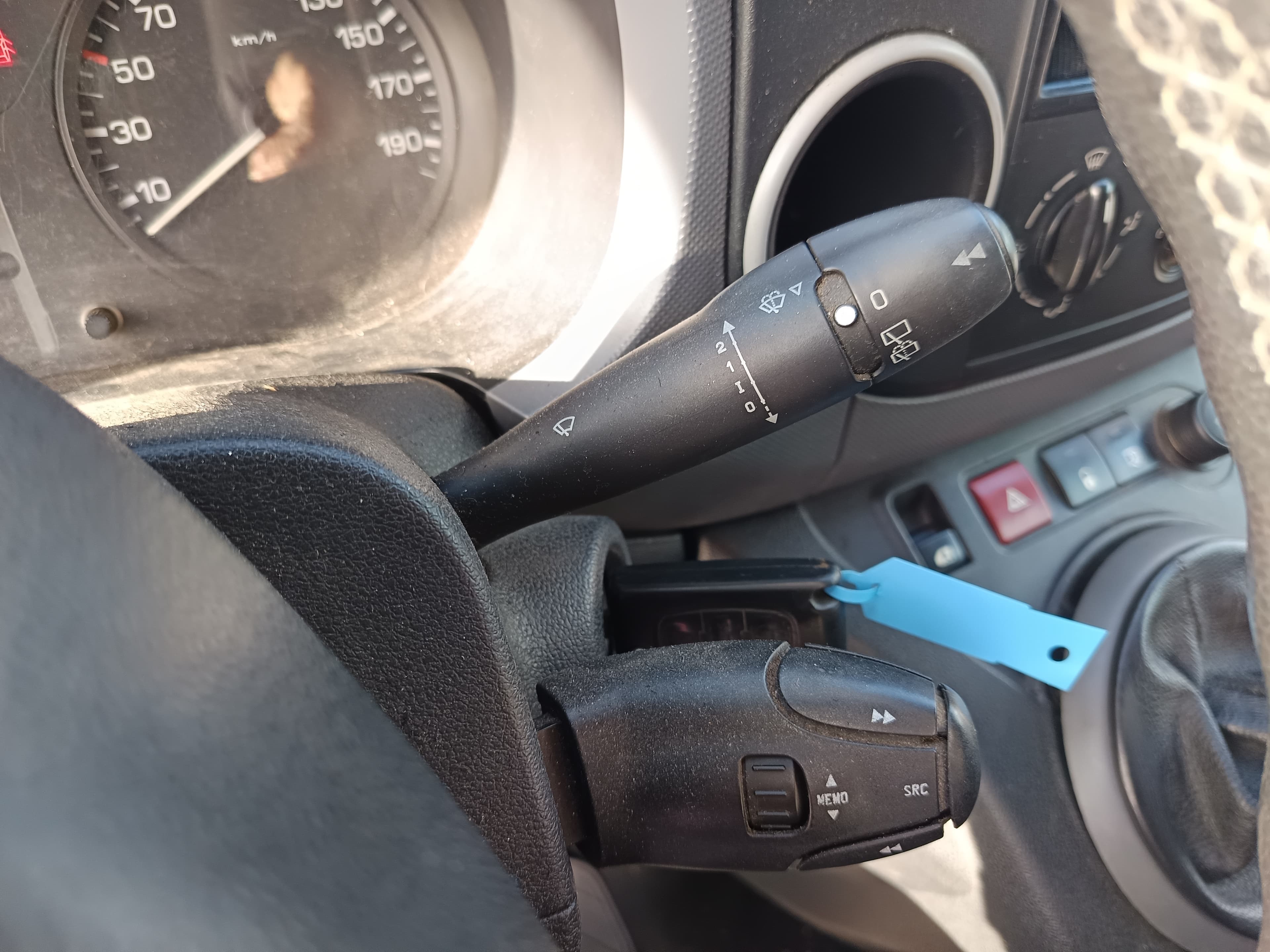 Peugeot Partner 1.6 HDI · Ano 2009 — imagem 31