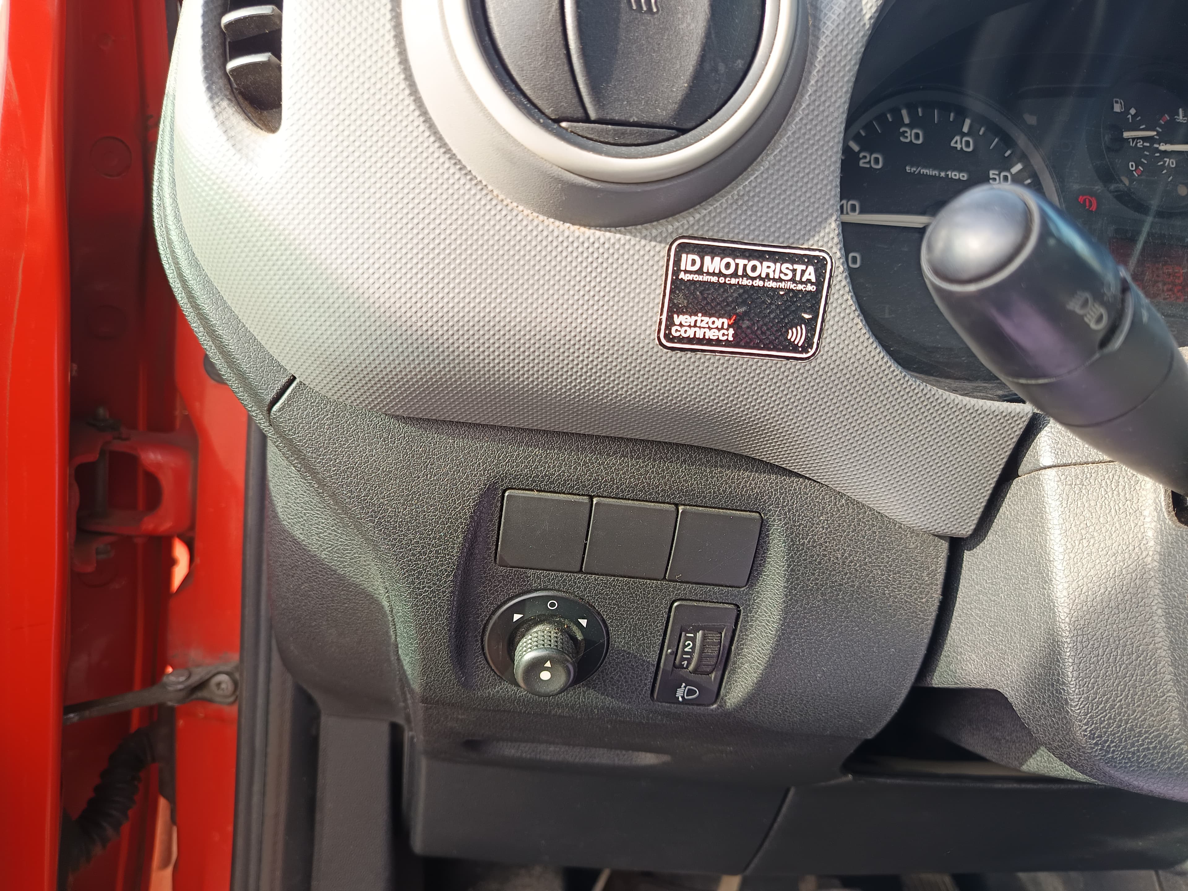 Peugeot Partner 1.6 HDI · Ano 2009 — imagem 33