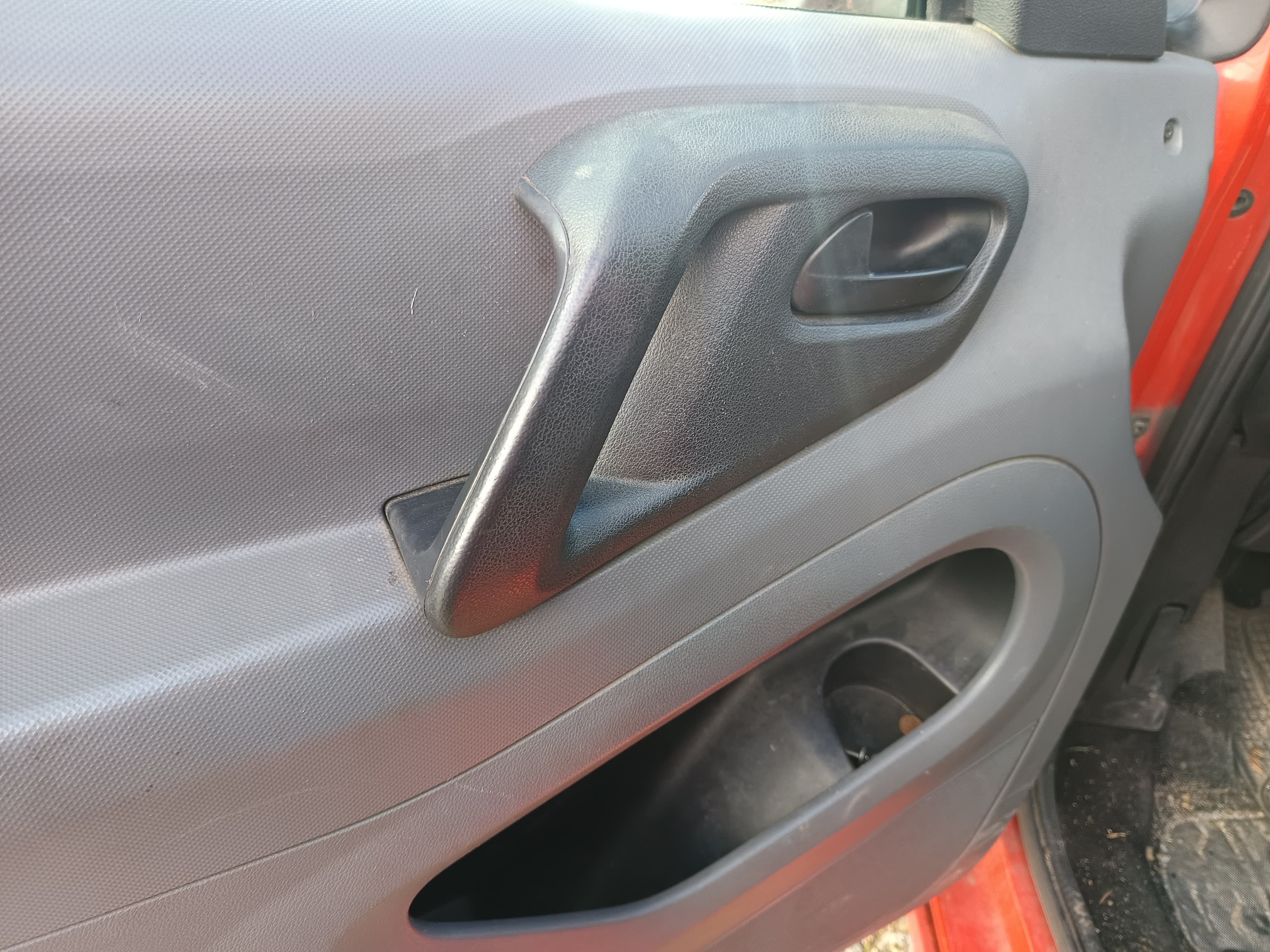 Peugeot Partner 1.6 HDI · Ano 2009 — imagem 22