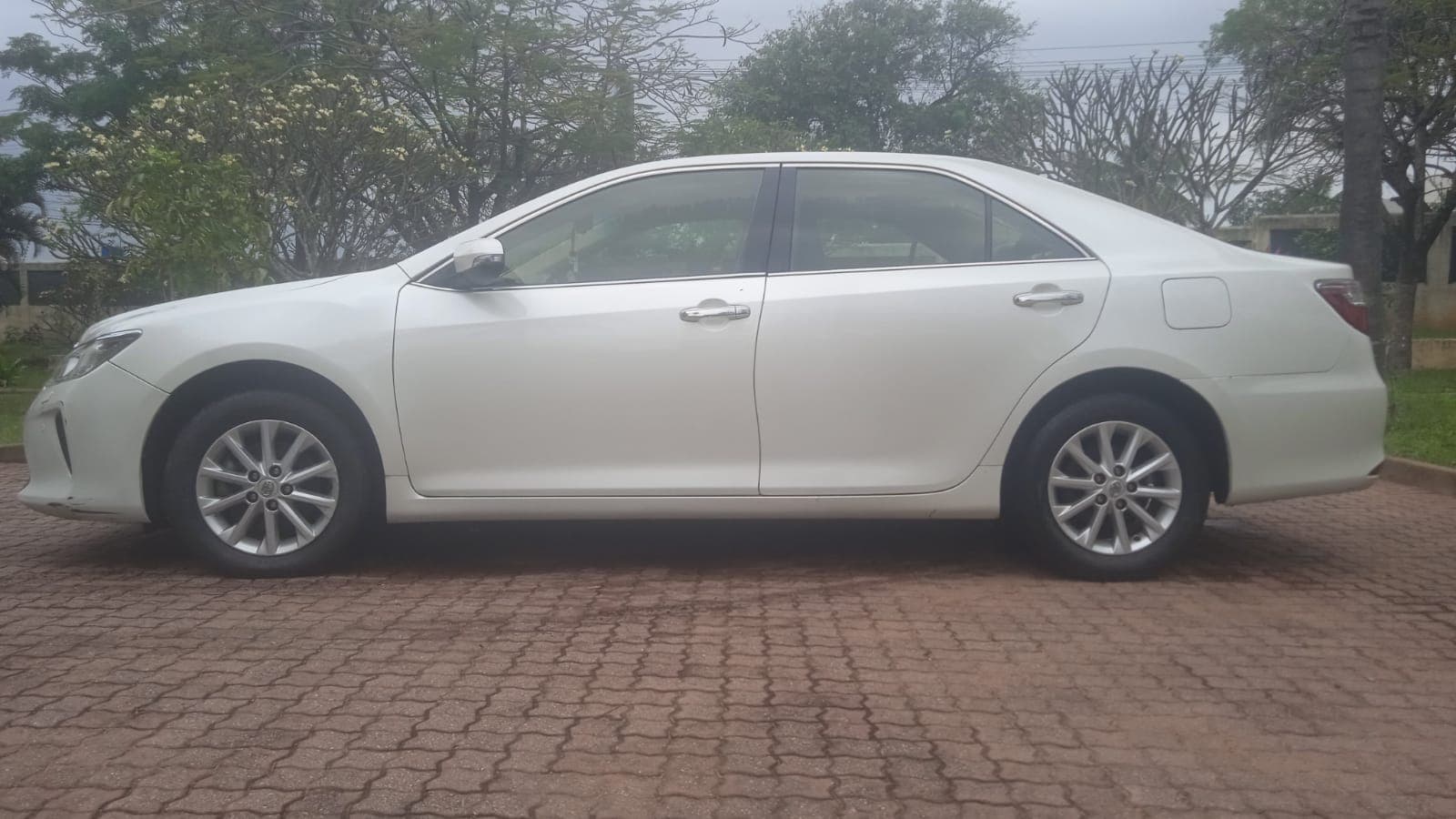 Toyota Camry — imagen 16