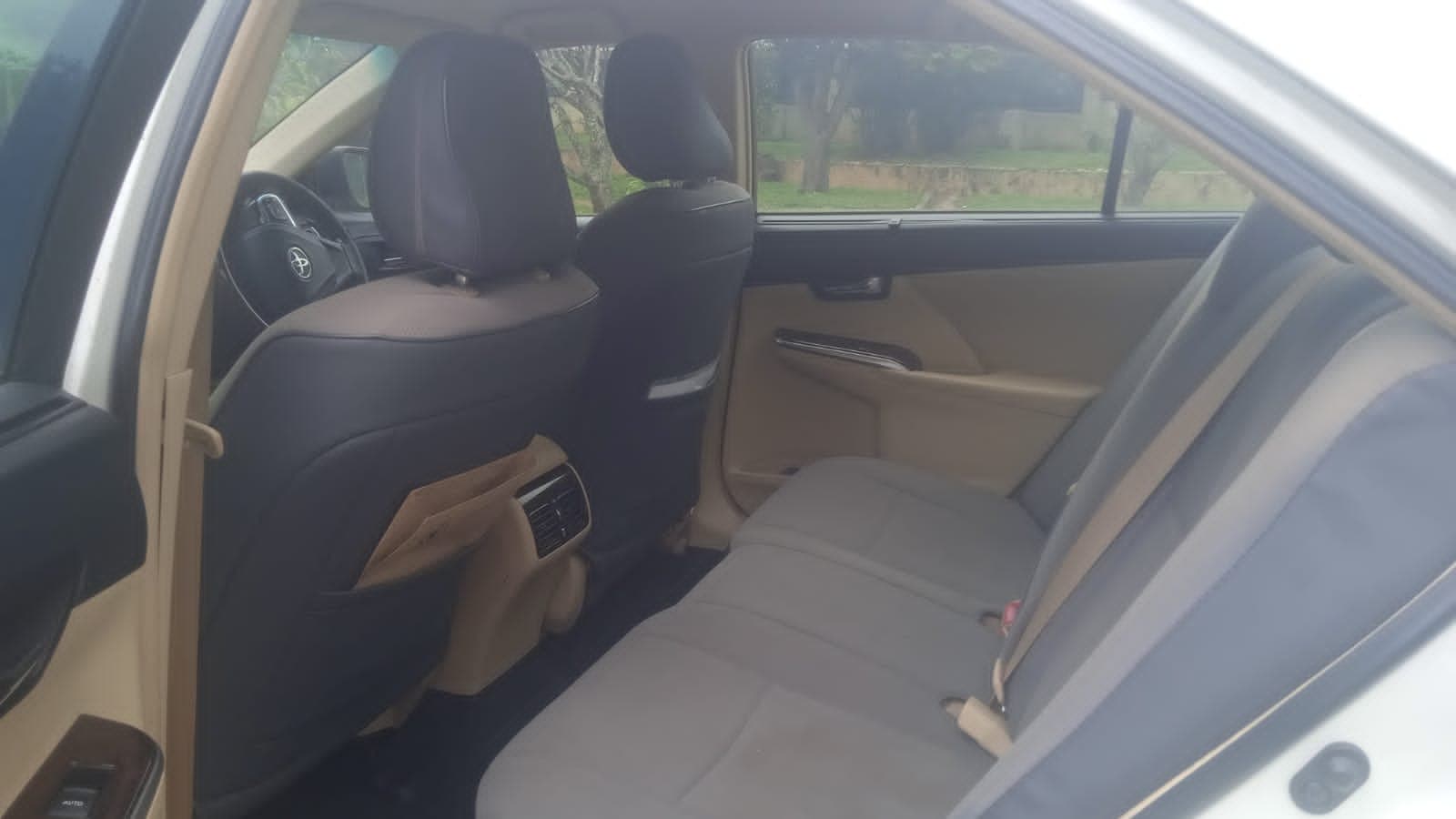 Toyota Camry — imagen 9