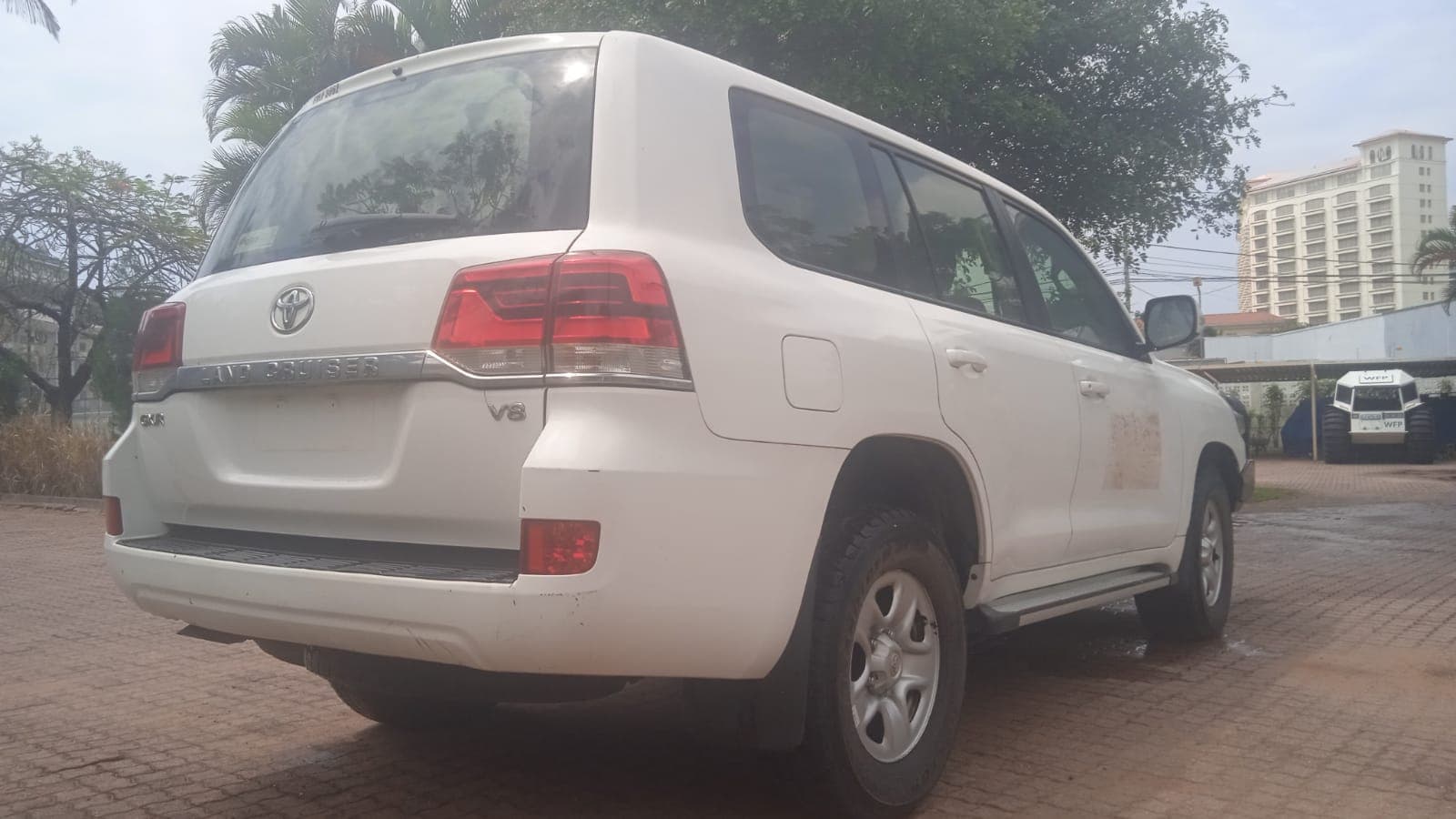 Toyota Land Cruiser — imagem 11