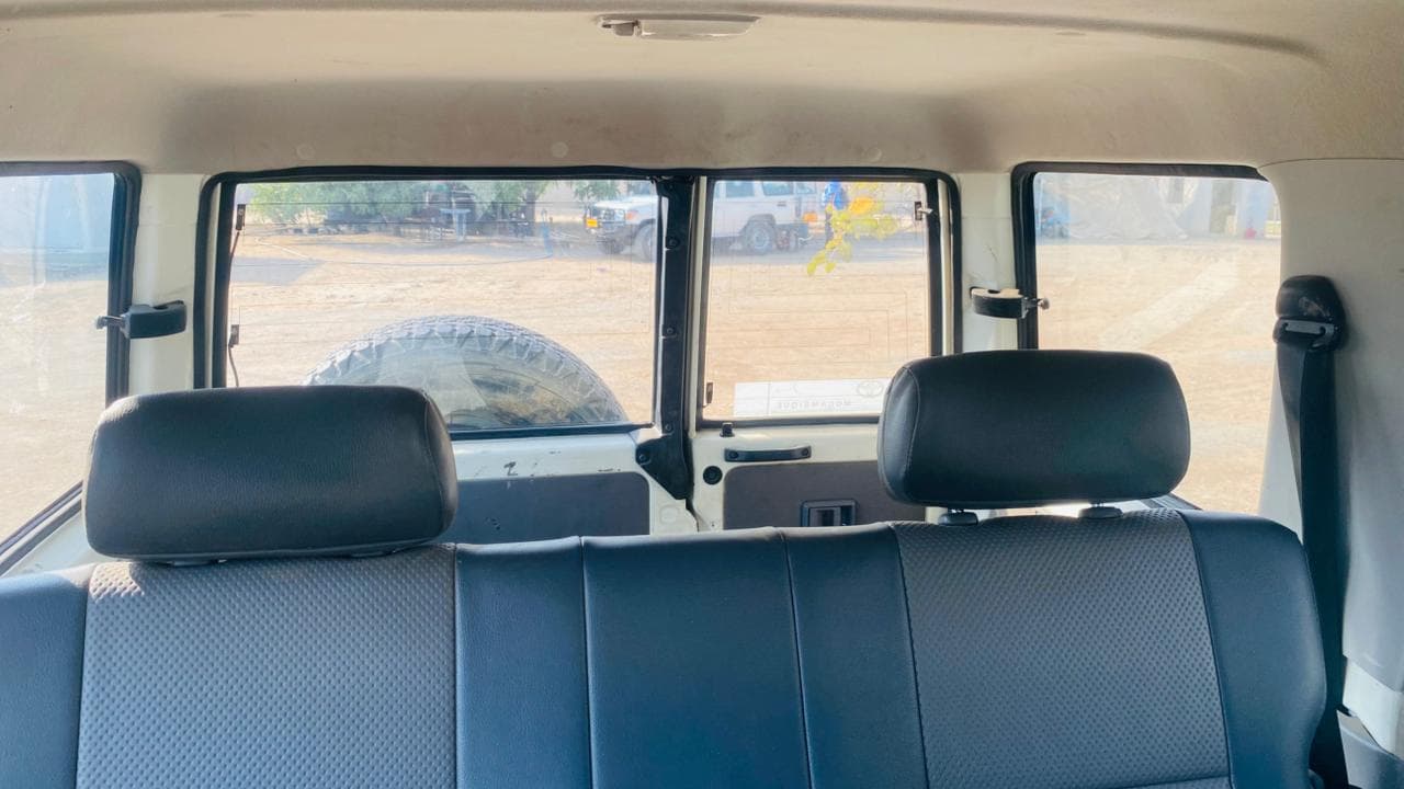 Toyota Land Cruiser — imagem 6