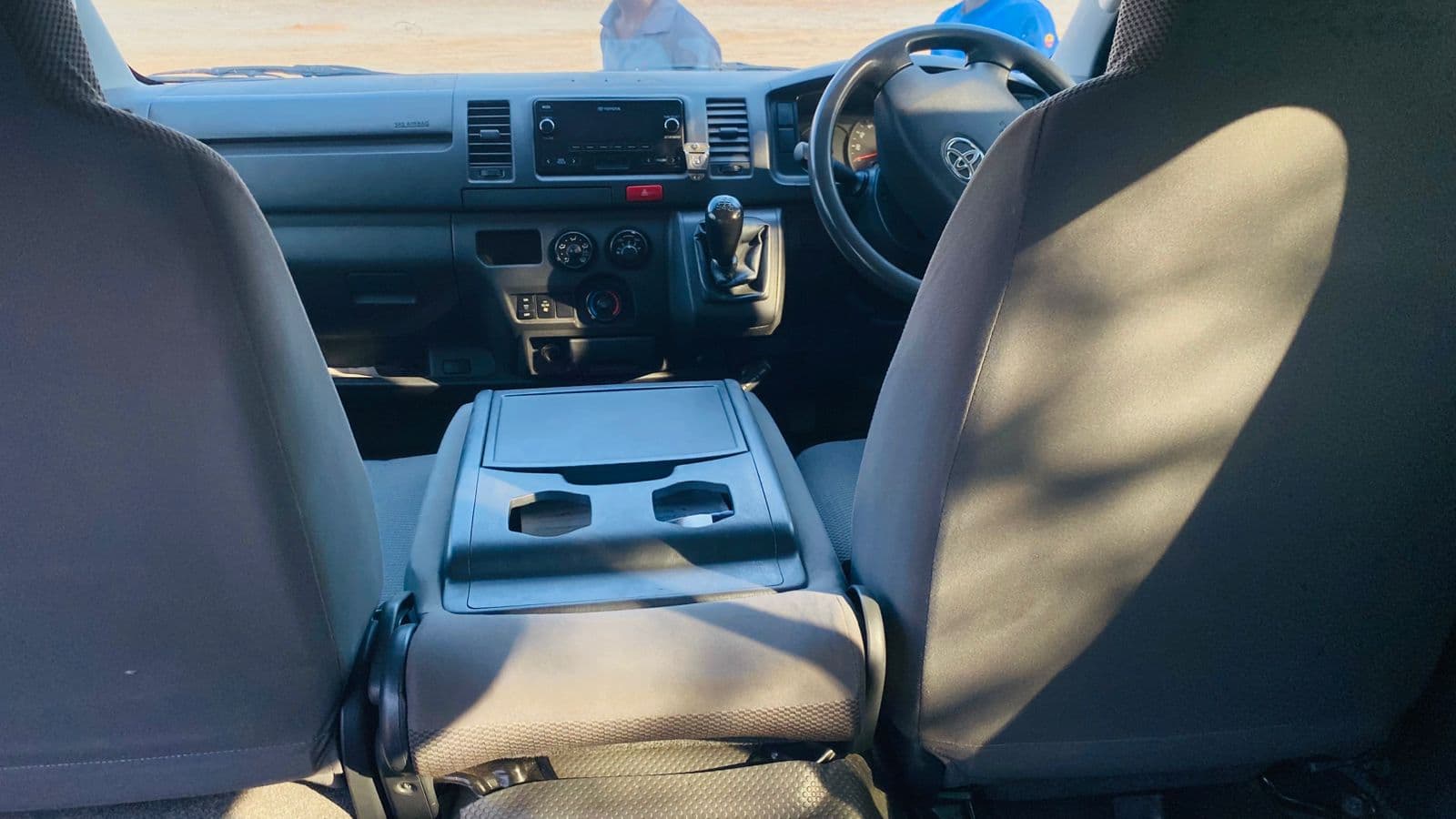 Toyota Hiace — imagem 4