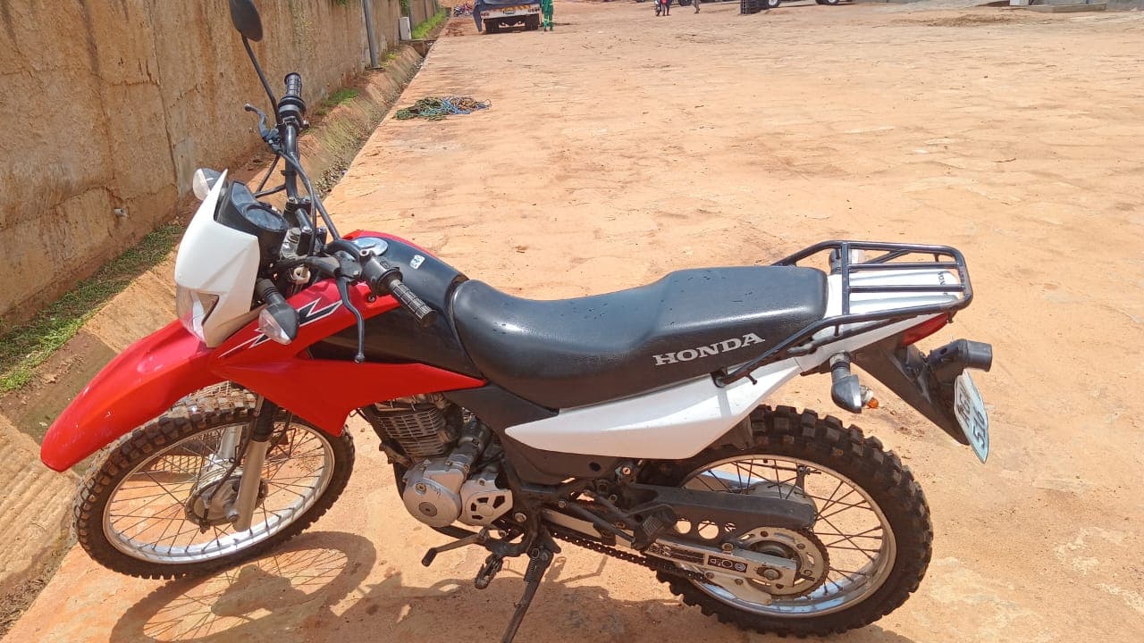 Motorizada - Honda/XL 125 — imagen 5