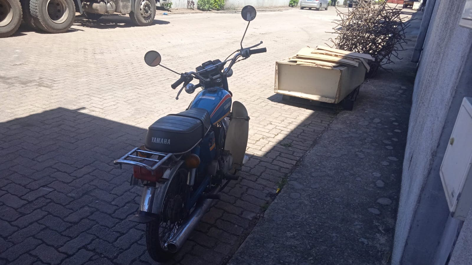Yamaha/100 — image 2