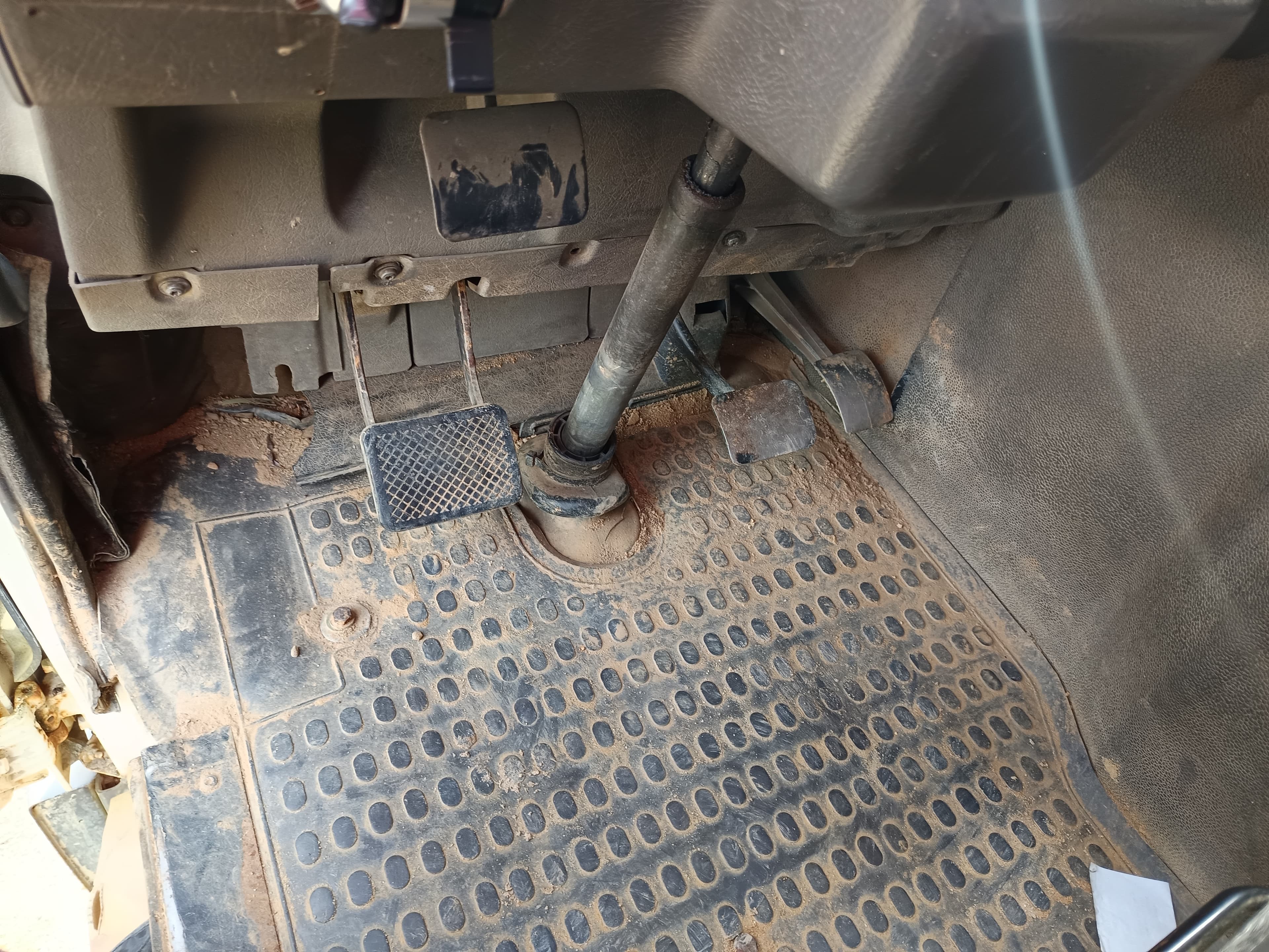 Volvo FL 10-35 (6X4) KH — imagem 12