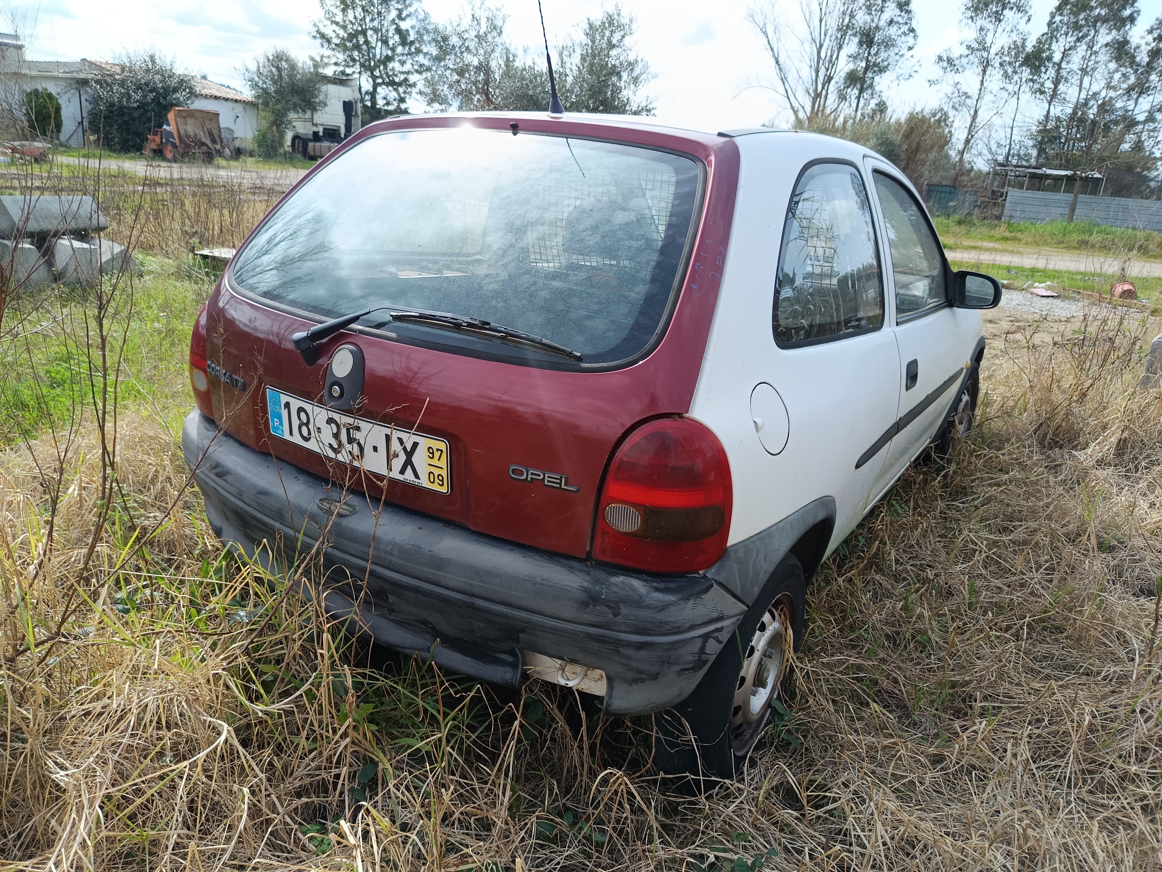 Opel Corsa-B (732X4) · Ano 1997 — imagem 5