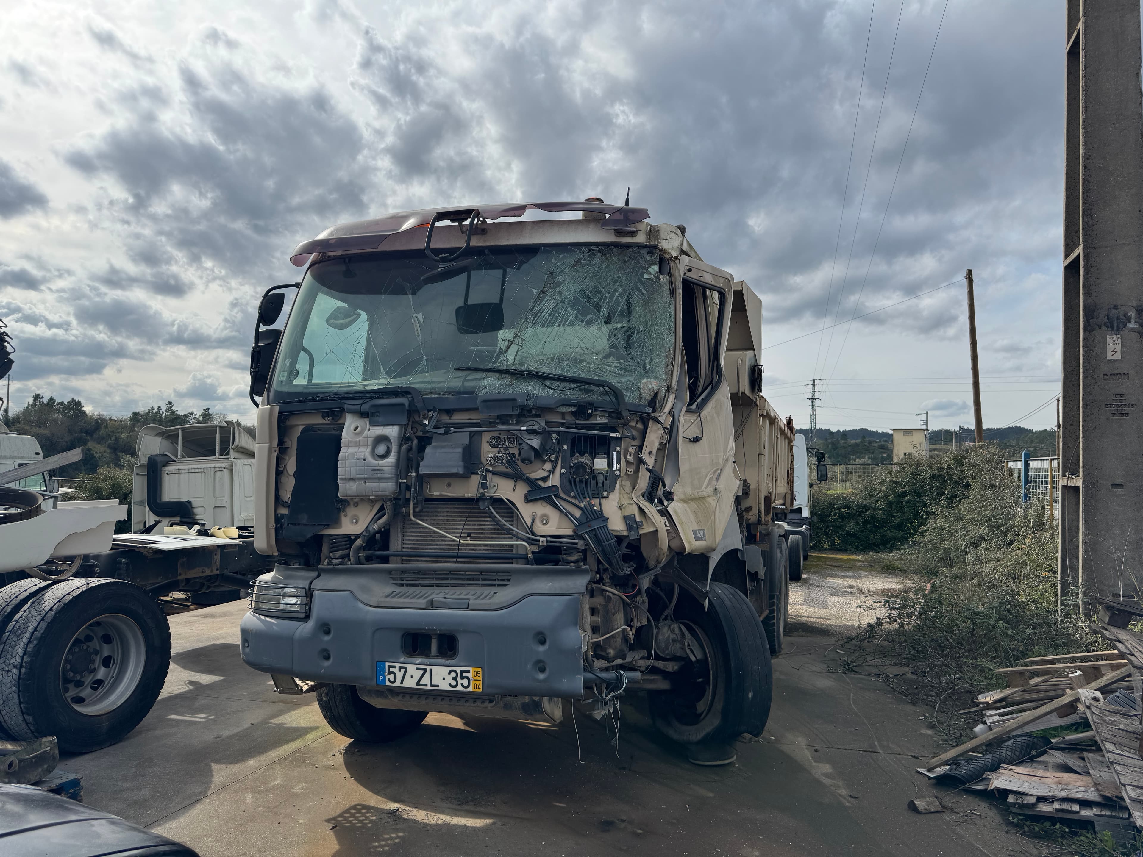 Renault 33DVB2CM238E8 — imagem 2