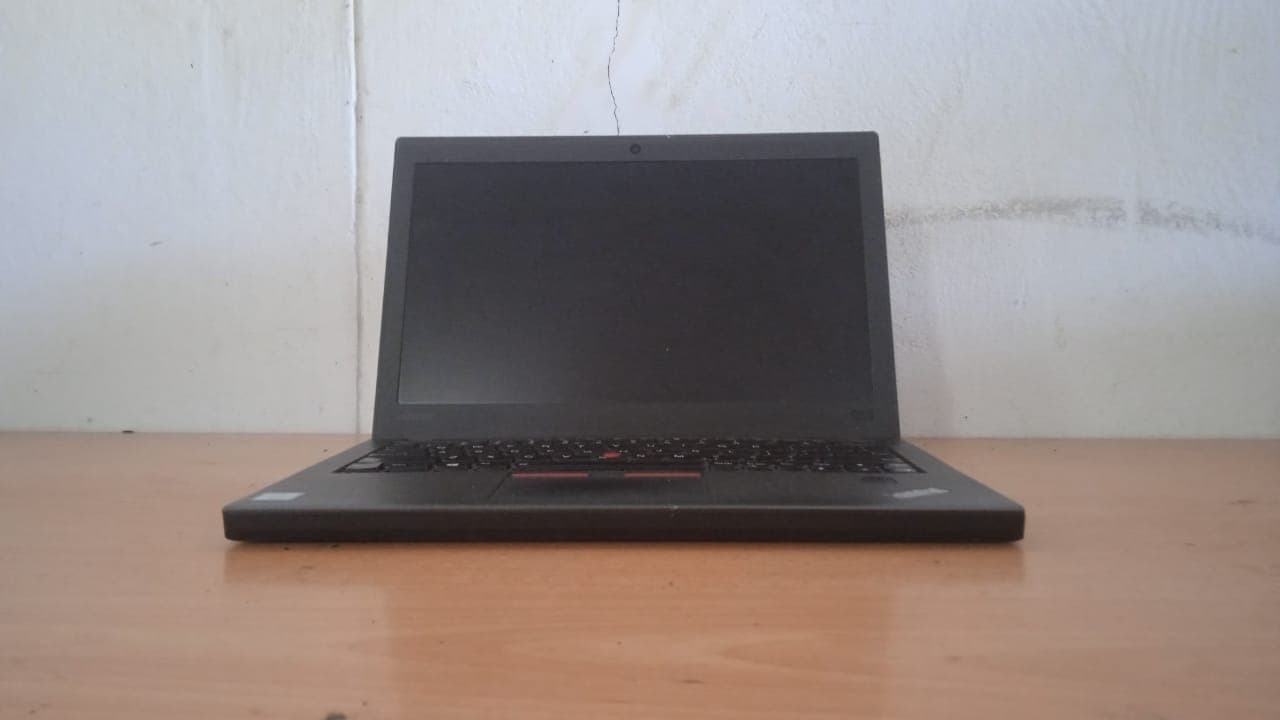 6 Portáteis Lenovo — image 1