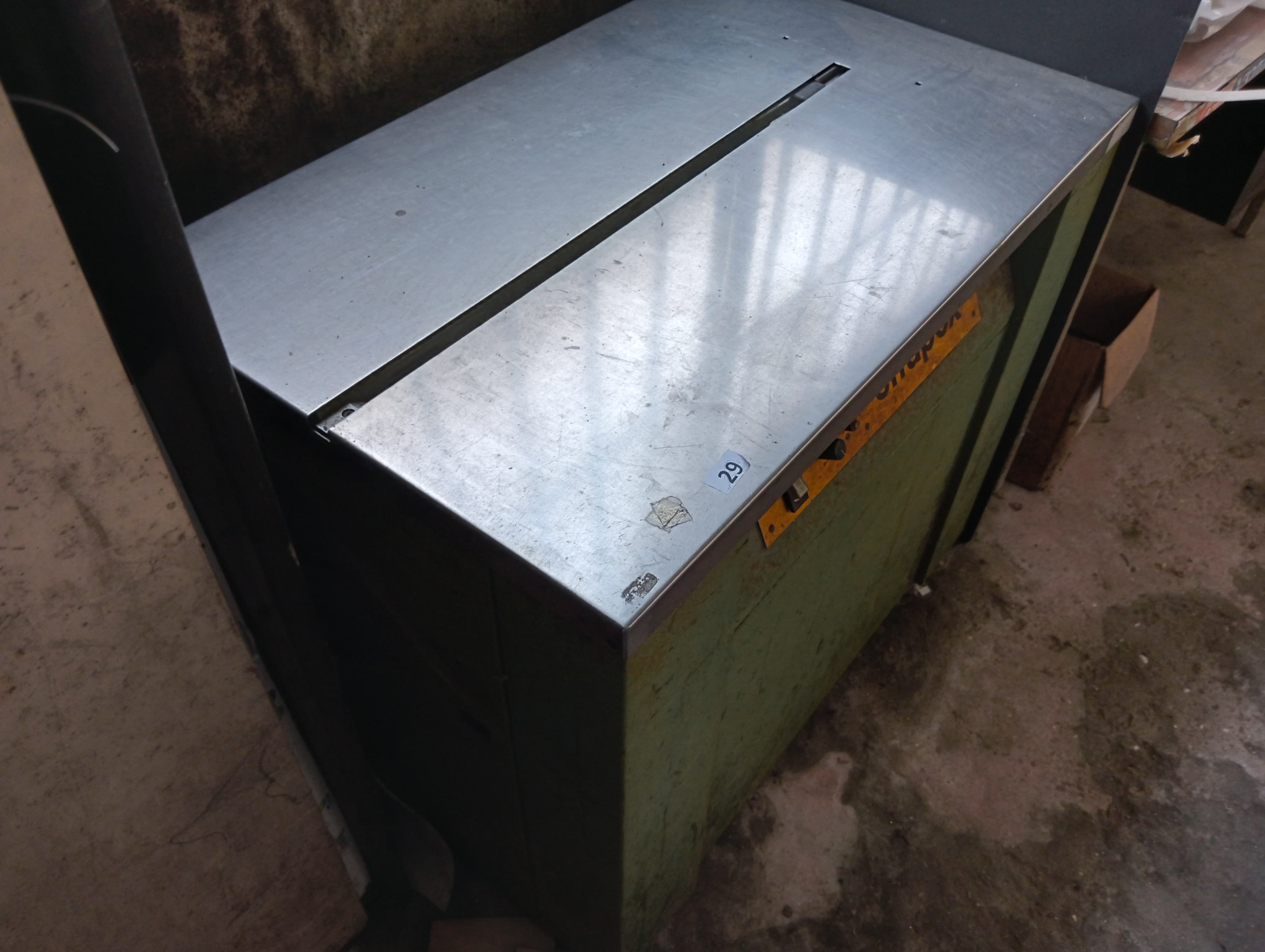 Máquina de Cintar Caixas — image 3