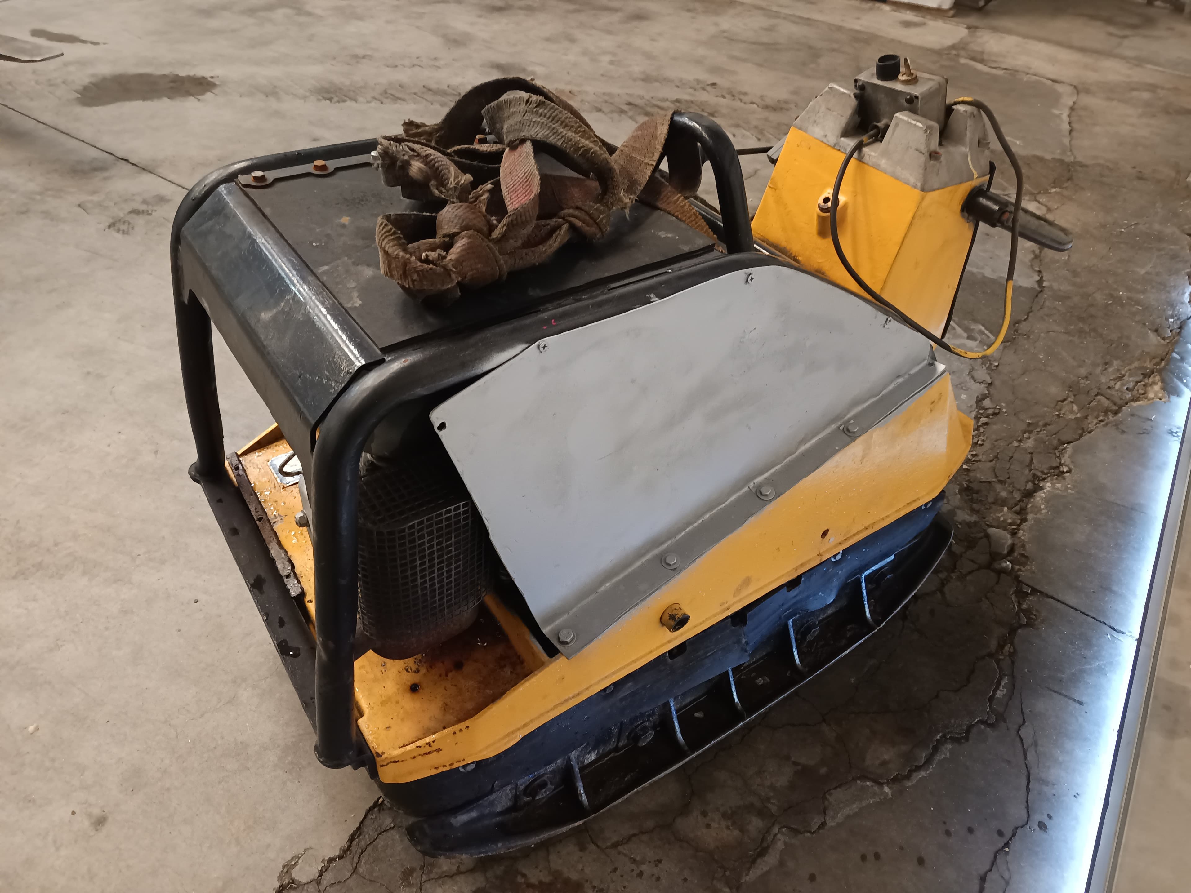 Placa Compactadora Wacker — imagem 7