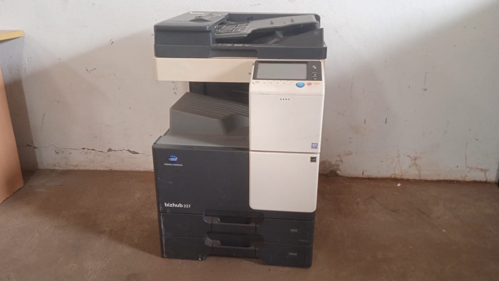 1 -Fotocopiadora  bizzhub