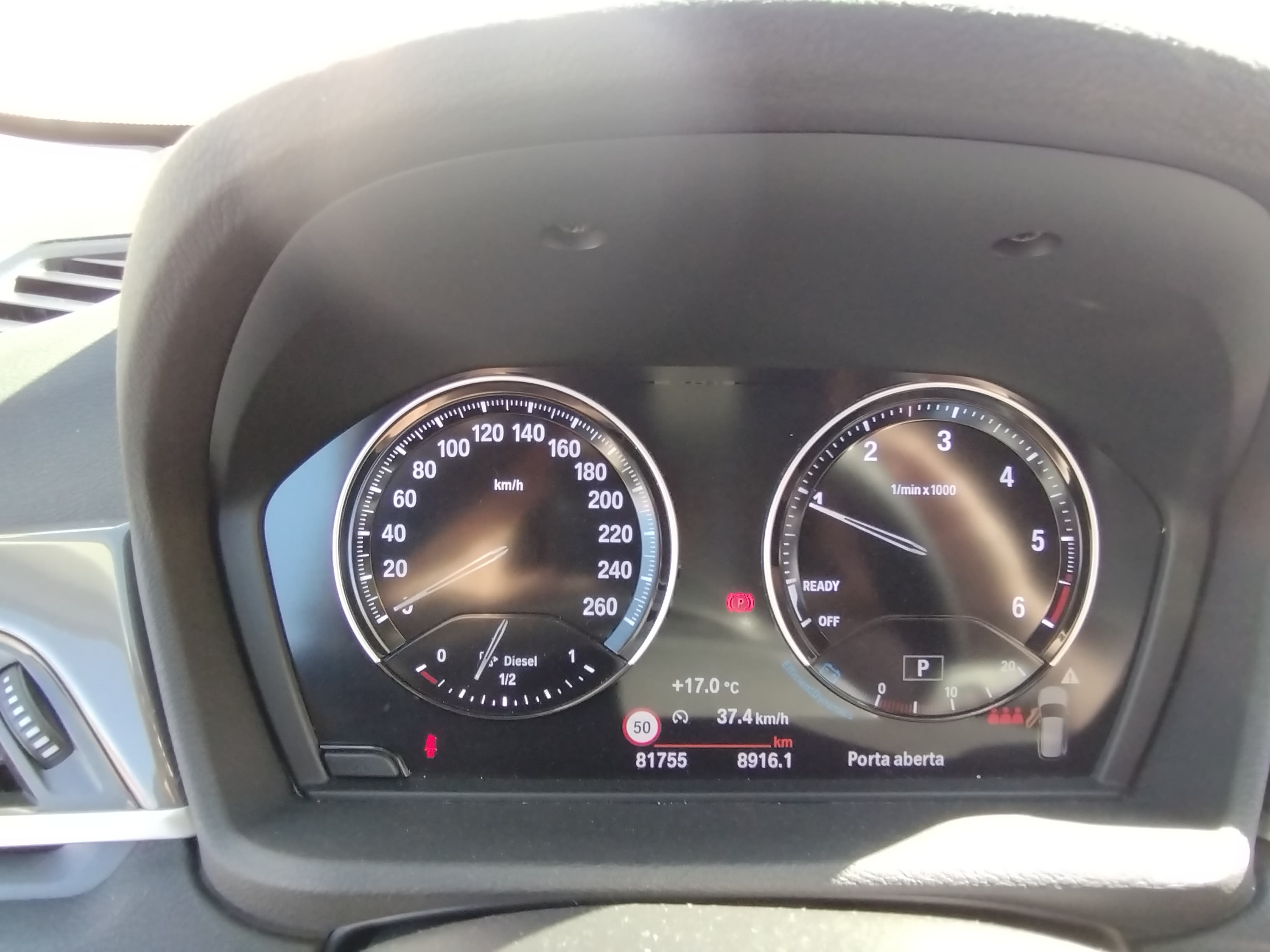 BMW X1 SDrive16D · Ano 2019 — image 14