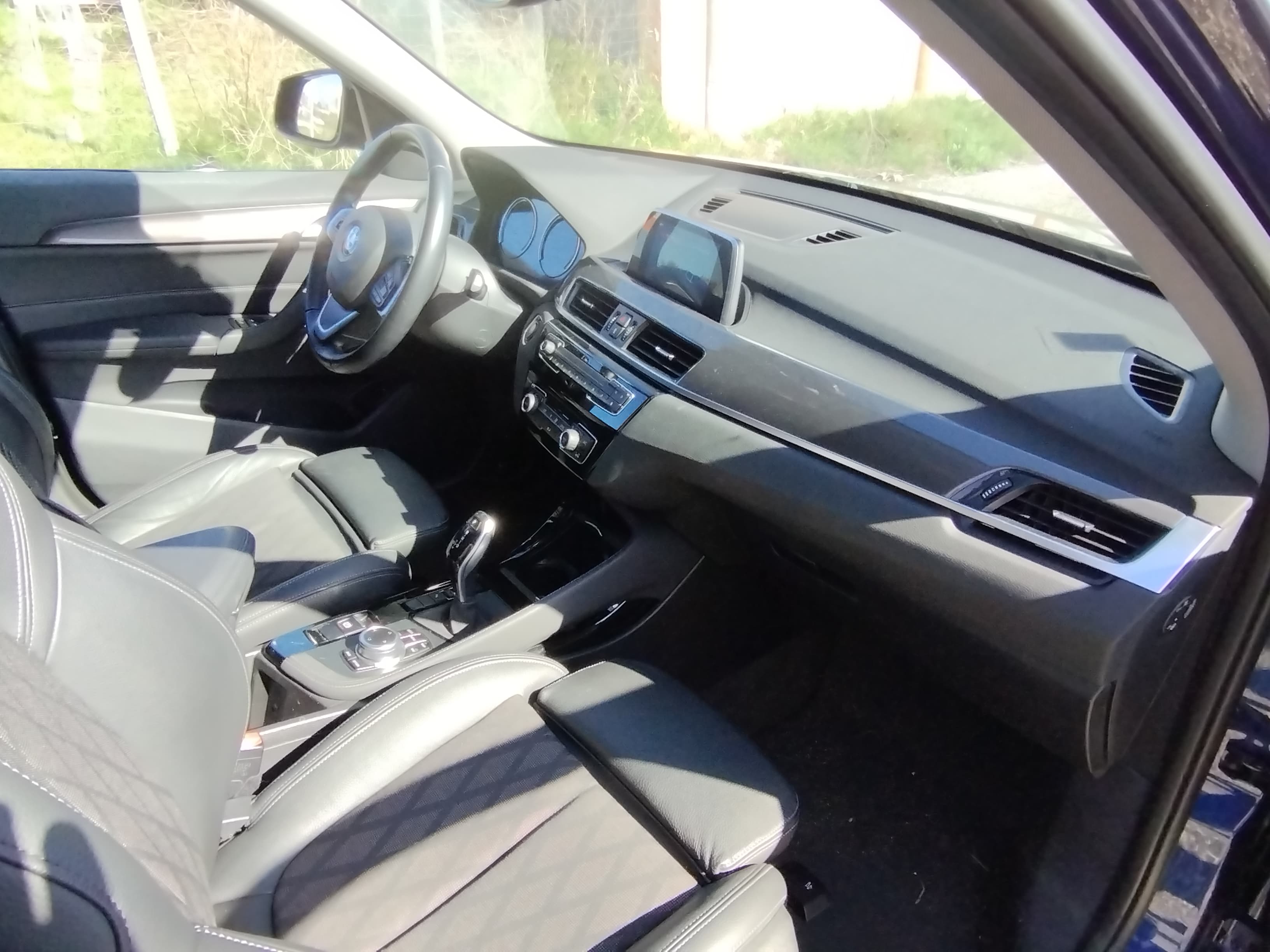 BMW X1 SDrive16D · Ano 2019 — image 11