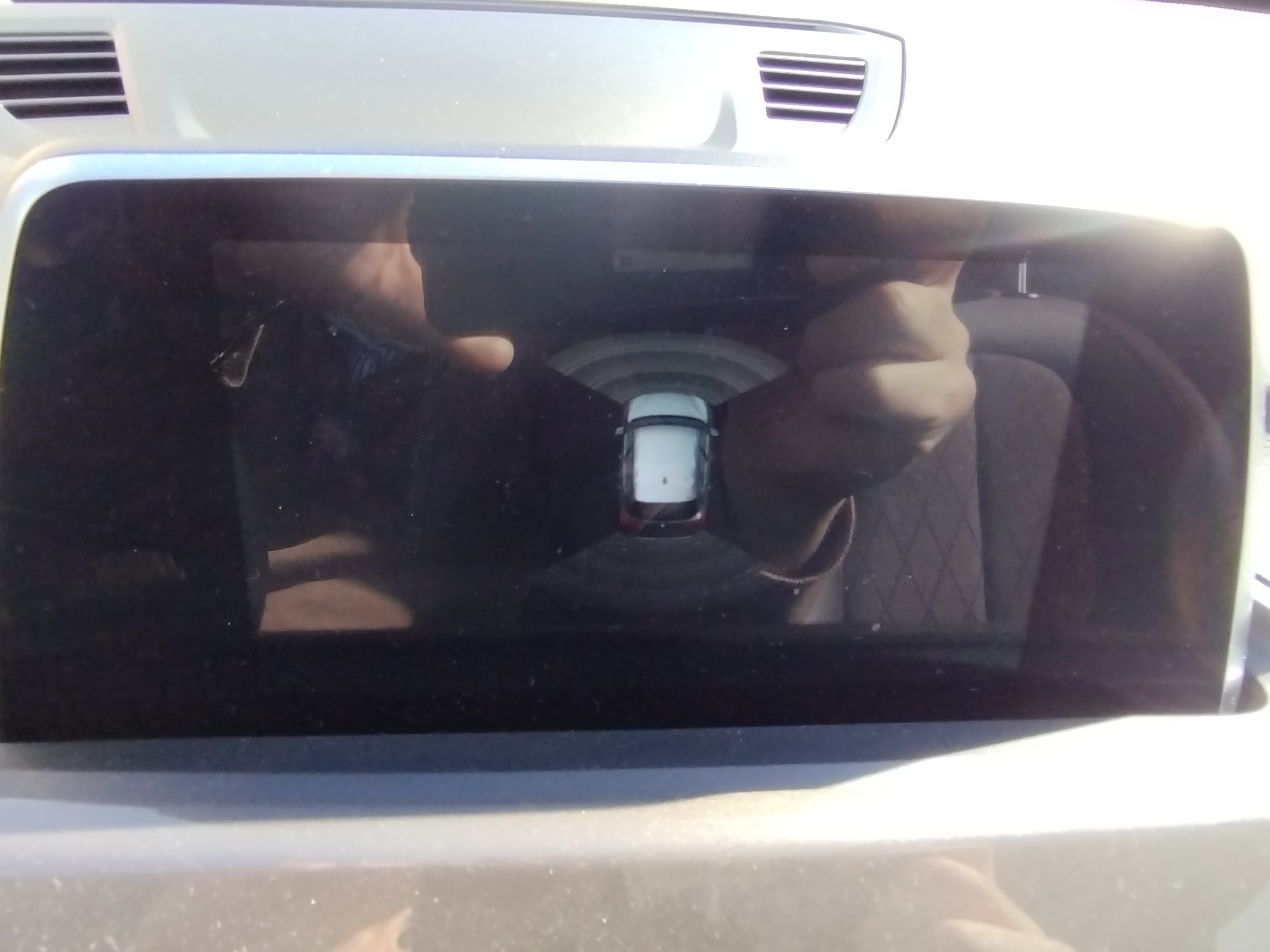BMW X1 SDrive16D · Ano 2019 — image 17