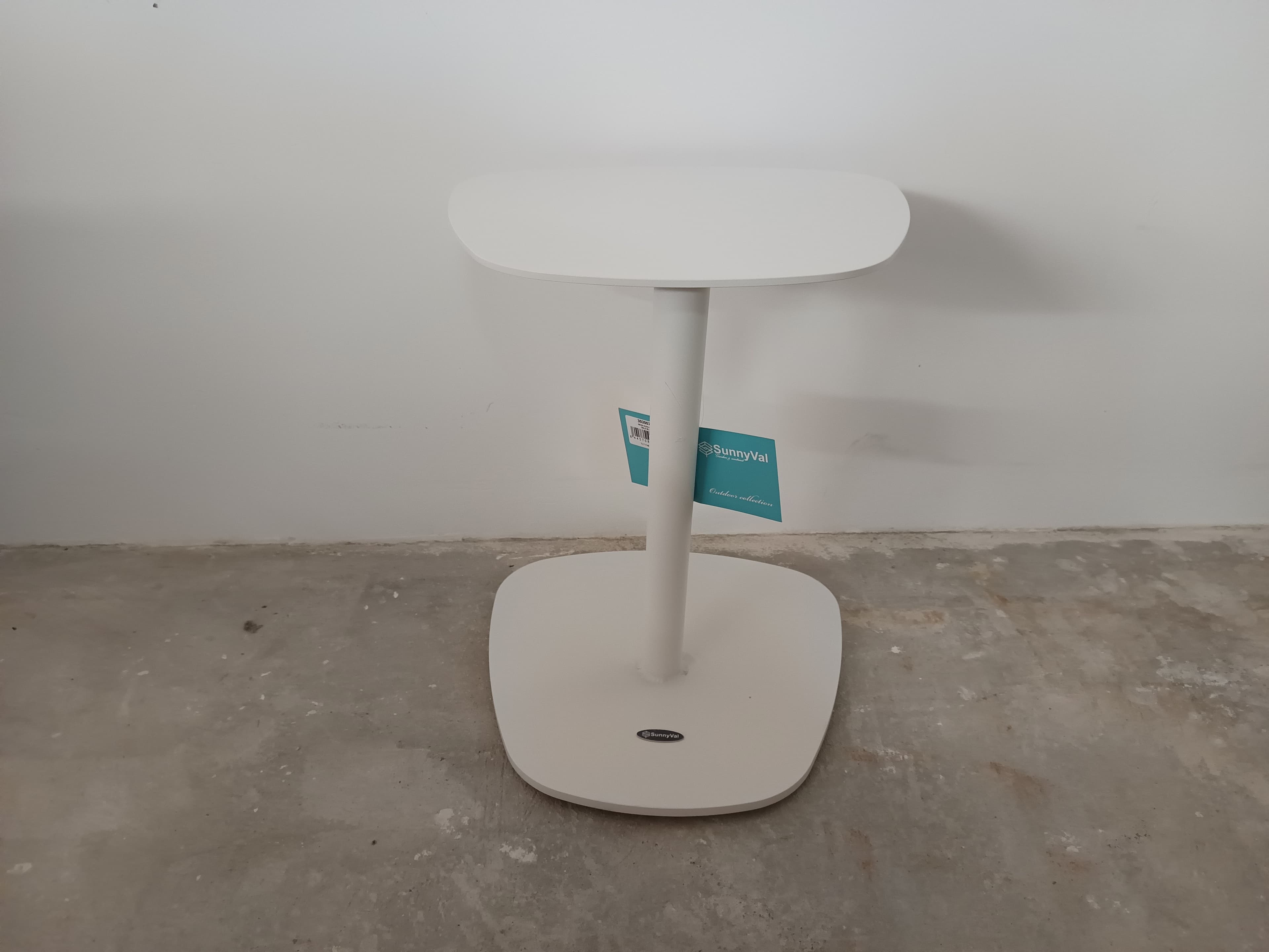 Mesa auxiliar New Oslo — imagem 1