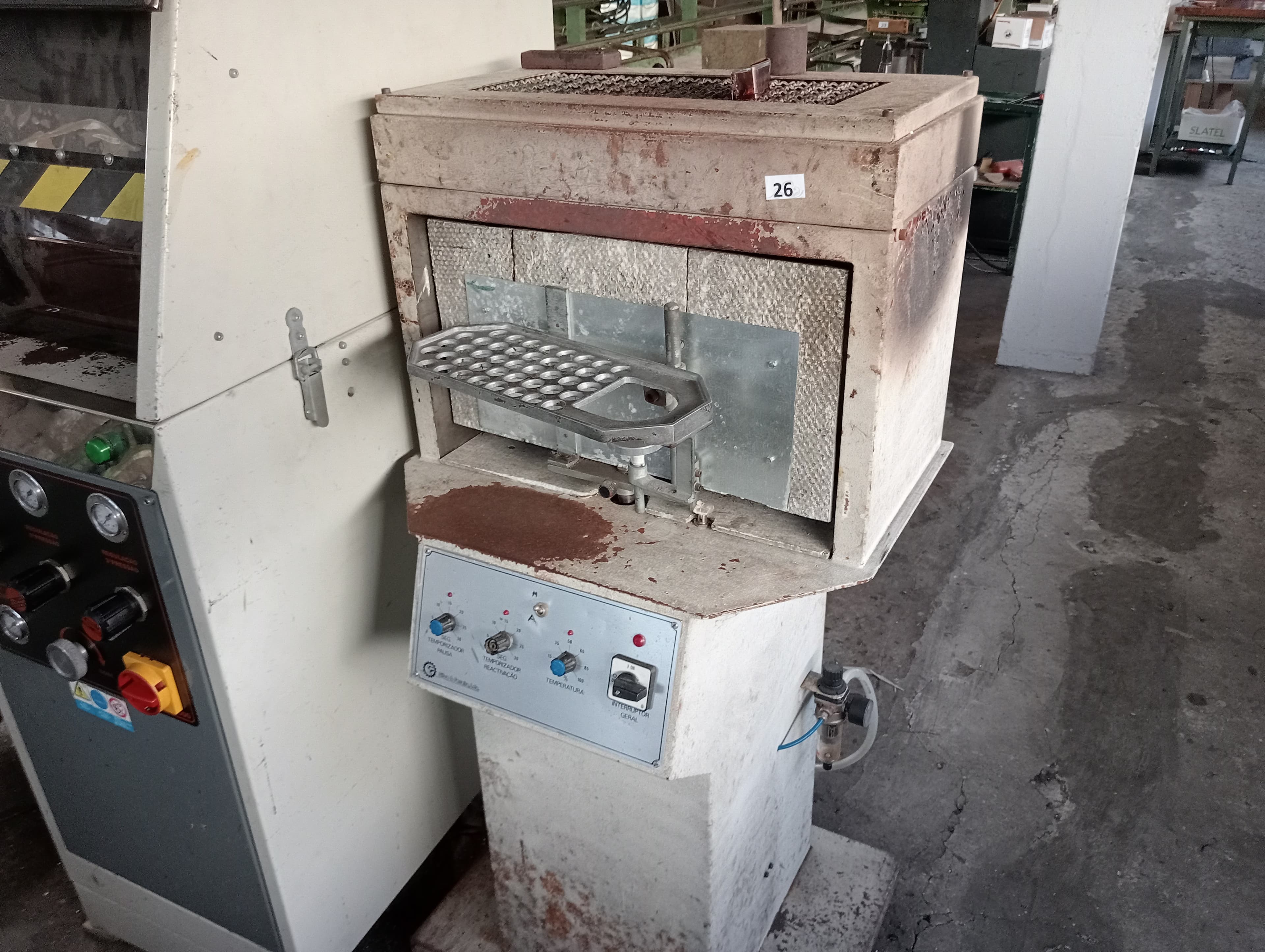Máquinas e Equipamentos para a Indústria do Calçado — image 12