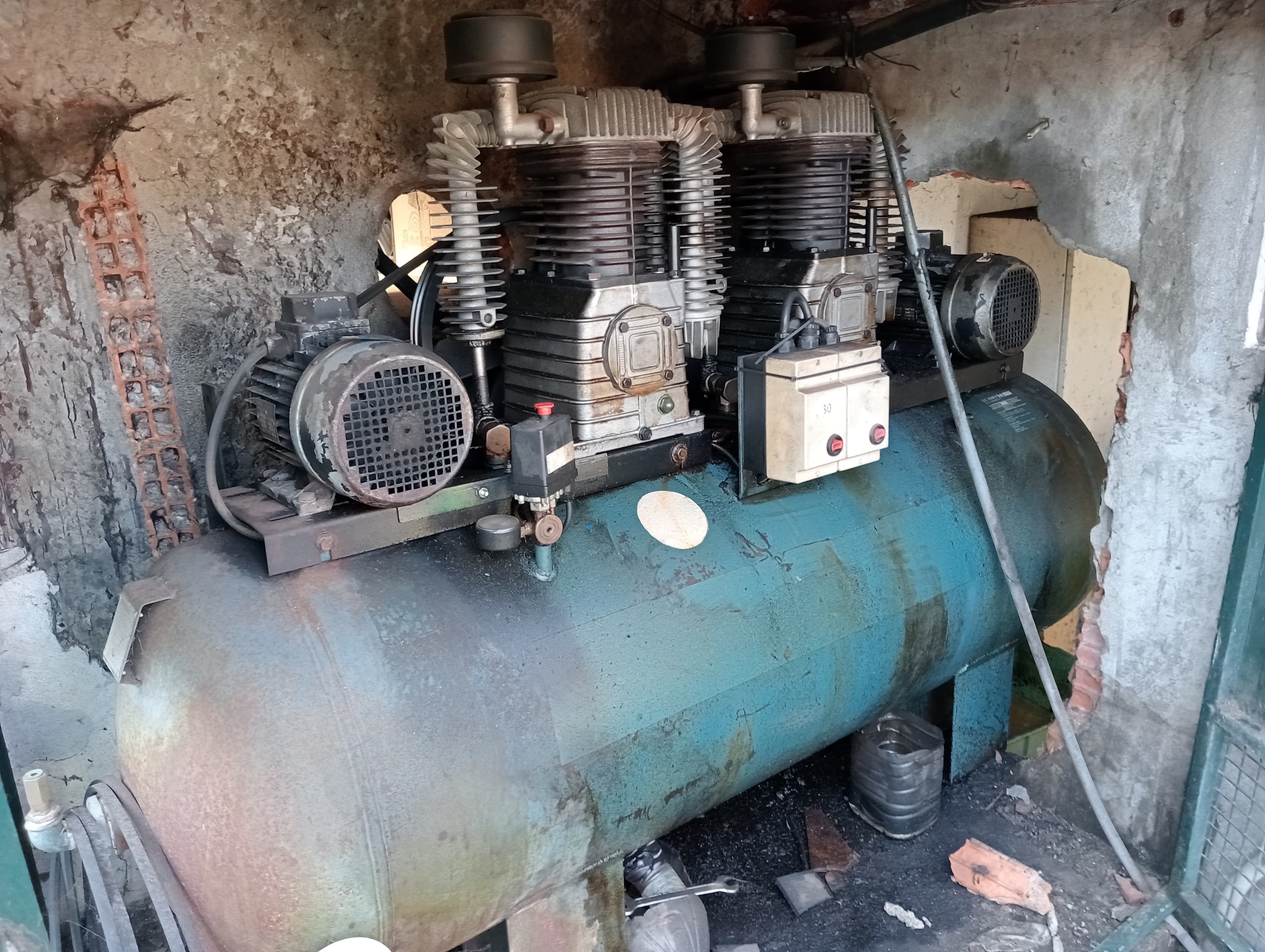 Máquinas e Equipamentos para a Indústria do Calçado — image 2