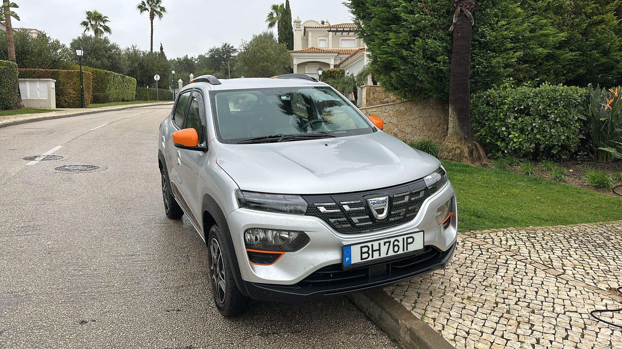 Dacia Spring · Ano 2021 — image 1