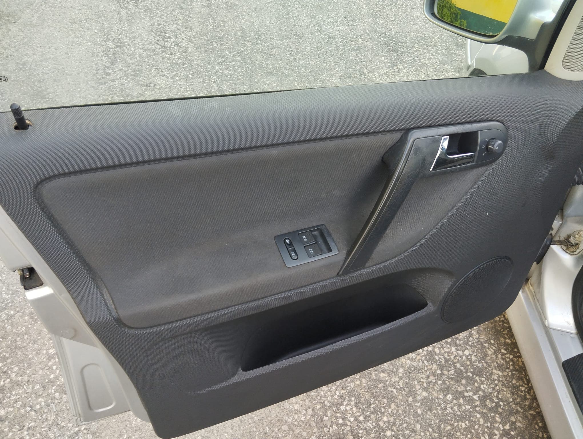 Volkswagen Polo · Ano 2000 — image 24