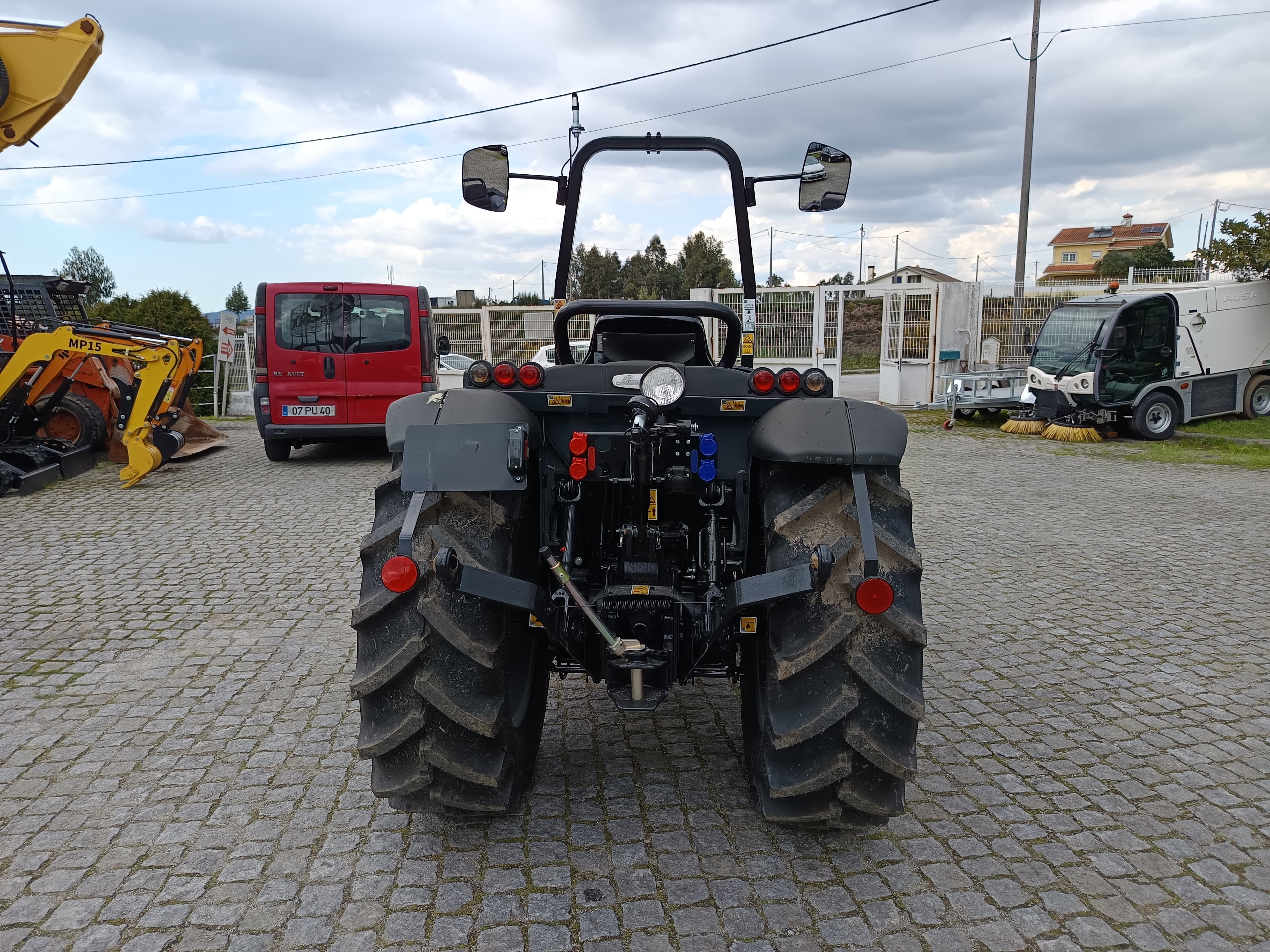 Trator Agrícola Lamborghini — imagem 5