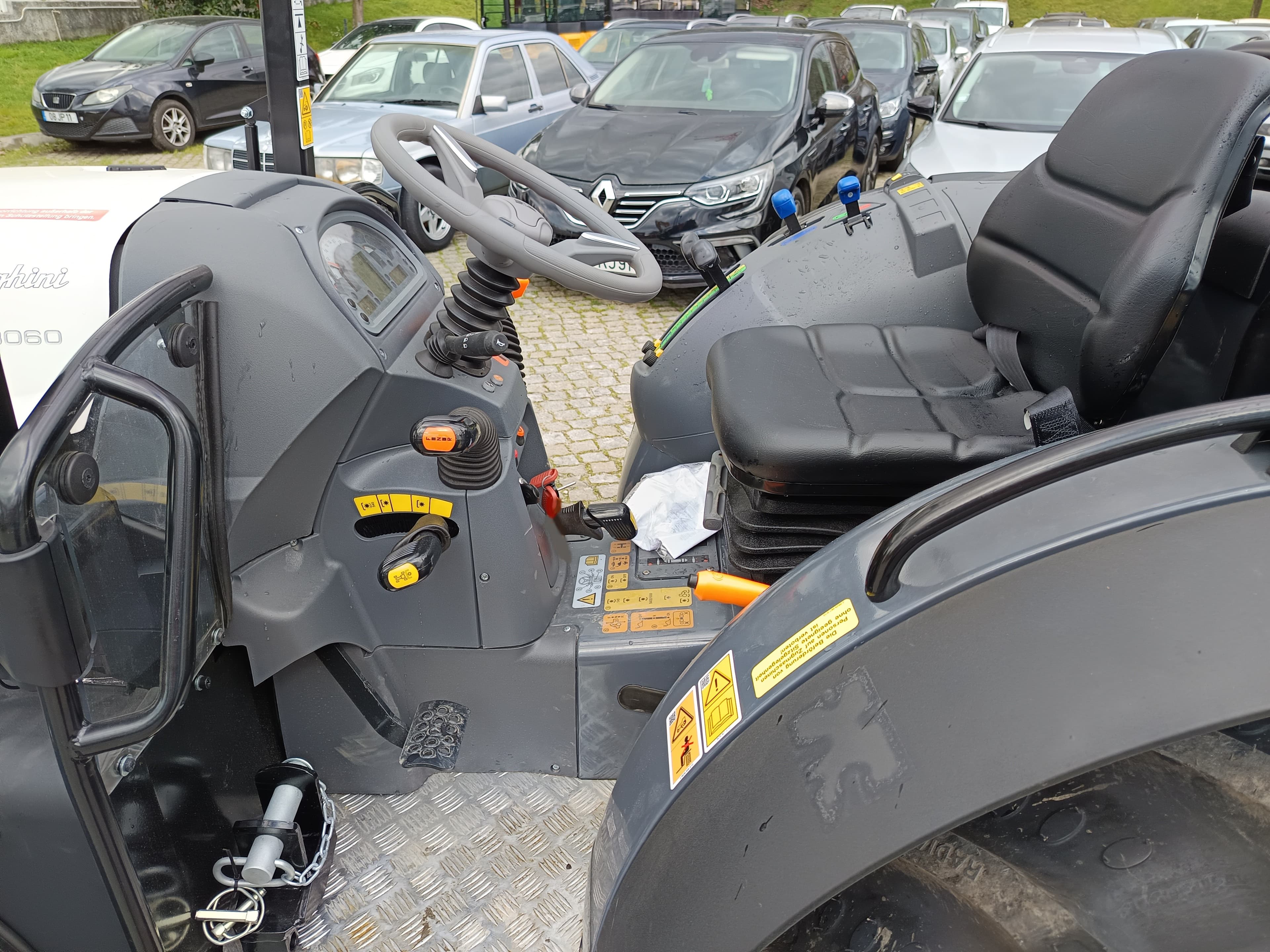 Trator Agrícola Lamborghini — imagem 21
