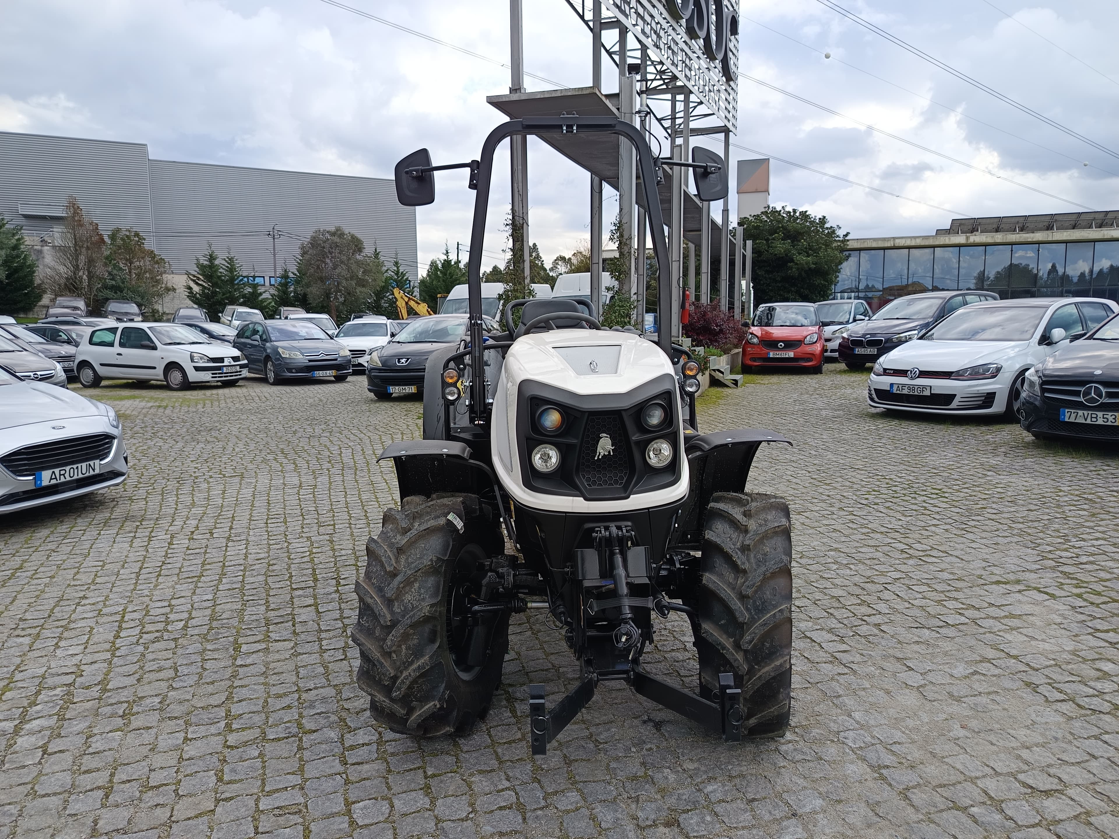 Trator Agrícola Lamborghini — imagem 2