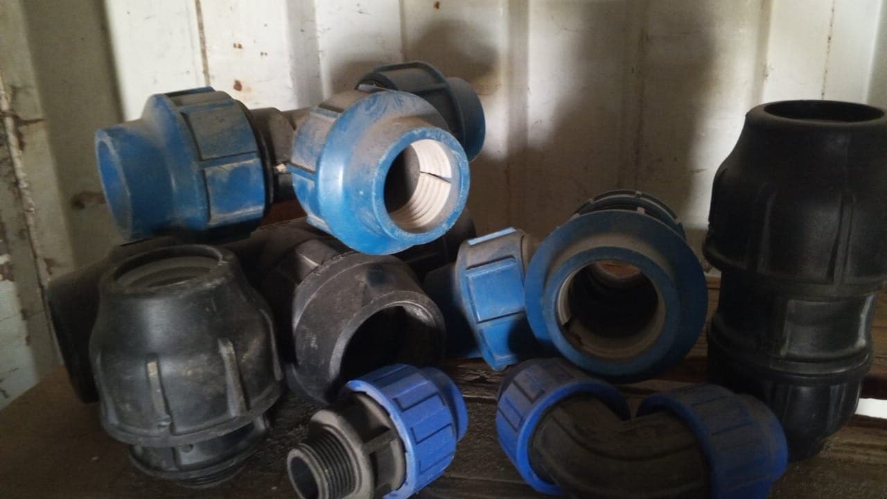 Lote de diverso material — image 10