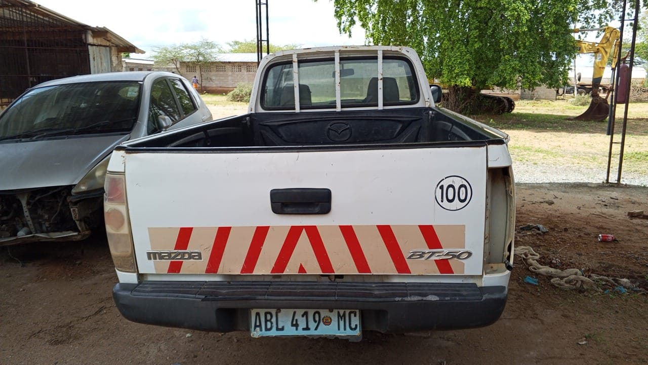 Mazda BT 50 — image 8
