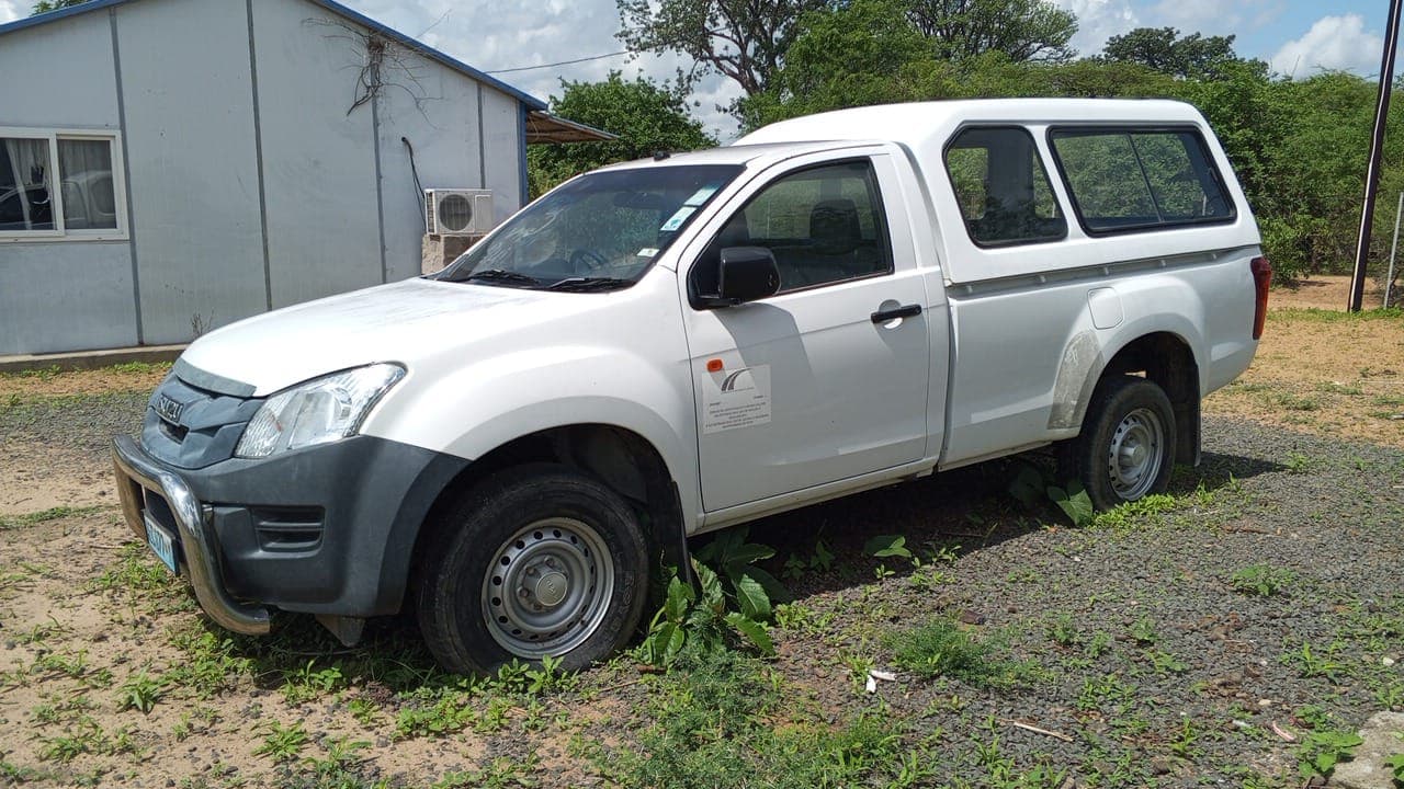 ISUZU KB250 — imagen 2