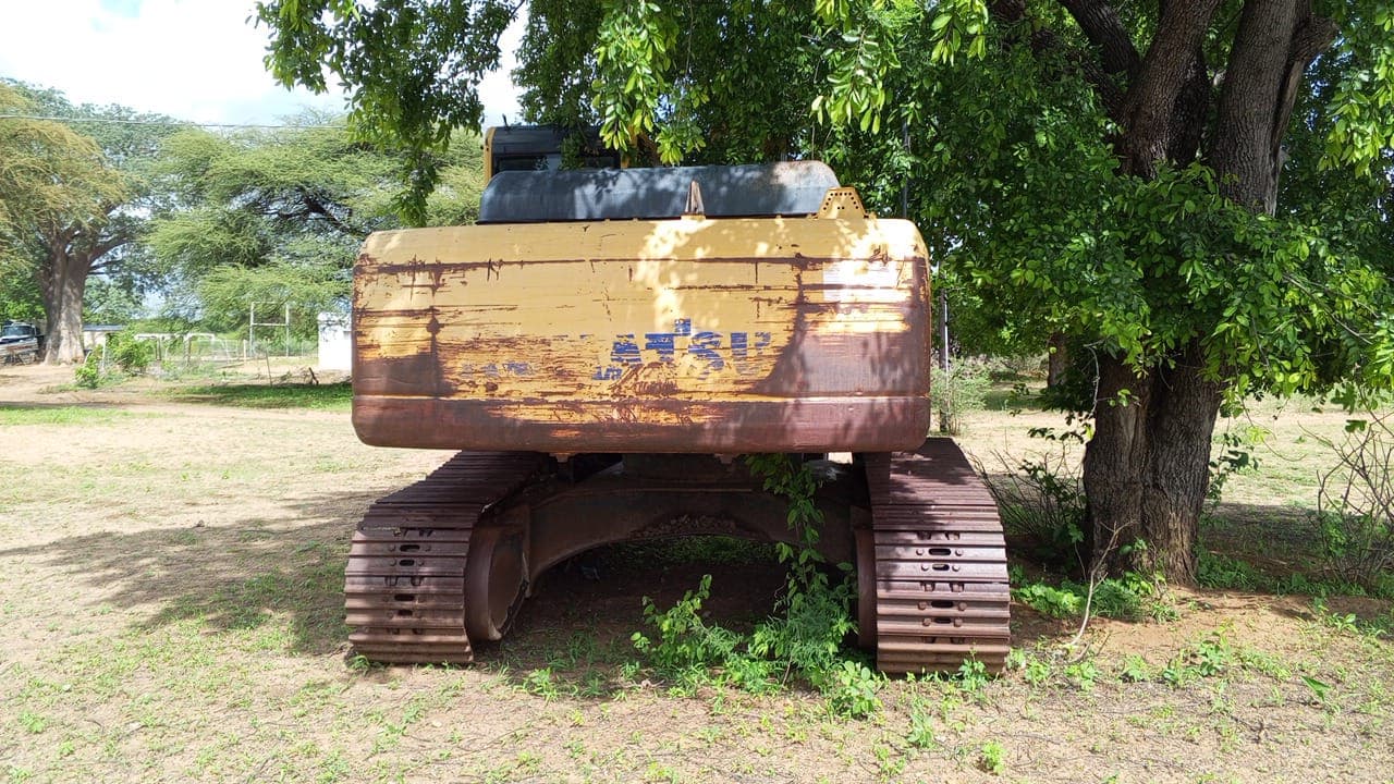 Escavadeira Komatsu — imagen 4