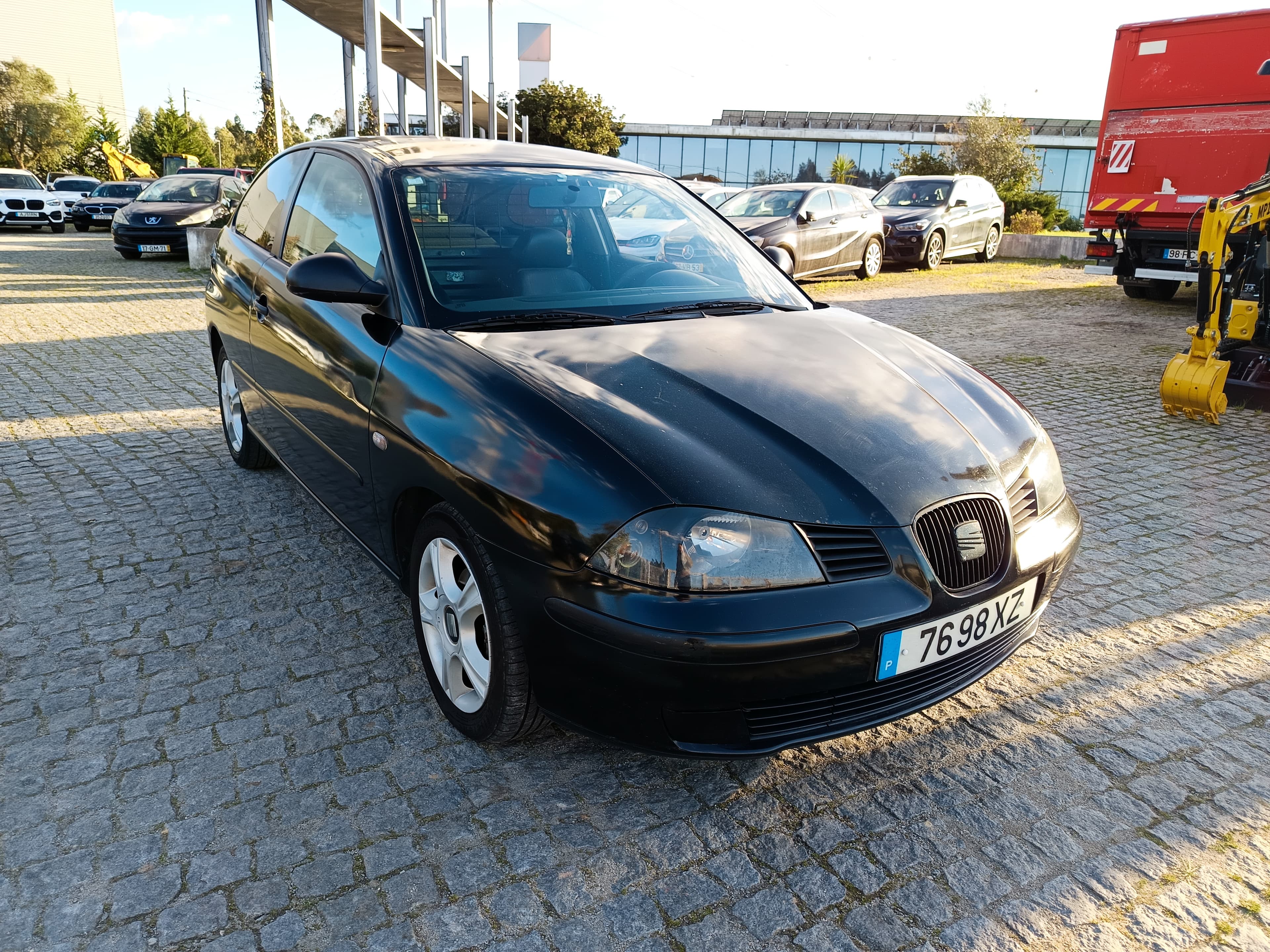 Seat Ibiza · Ano 2004 — imagem 3