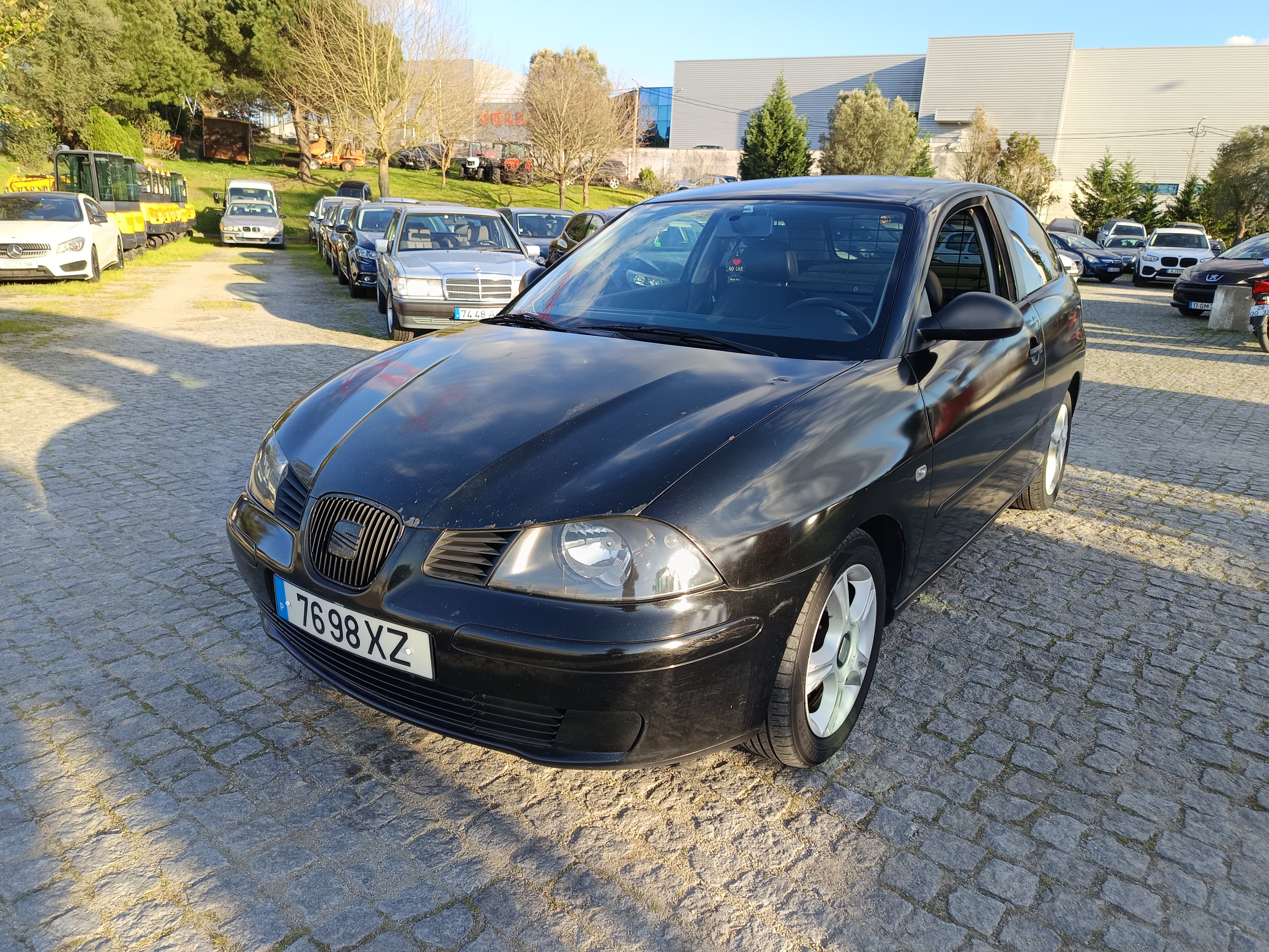 Seat Ibiza · Ano 2004 — imagem 1