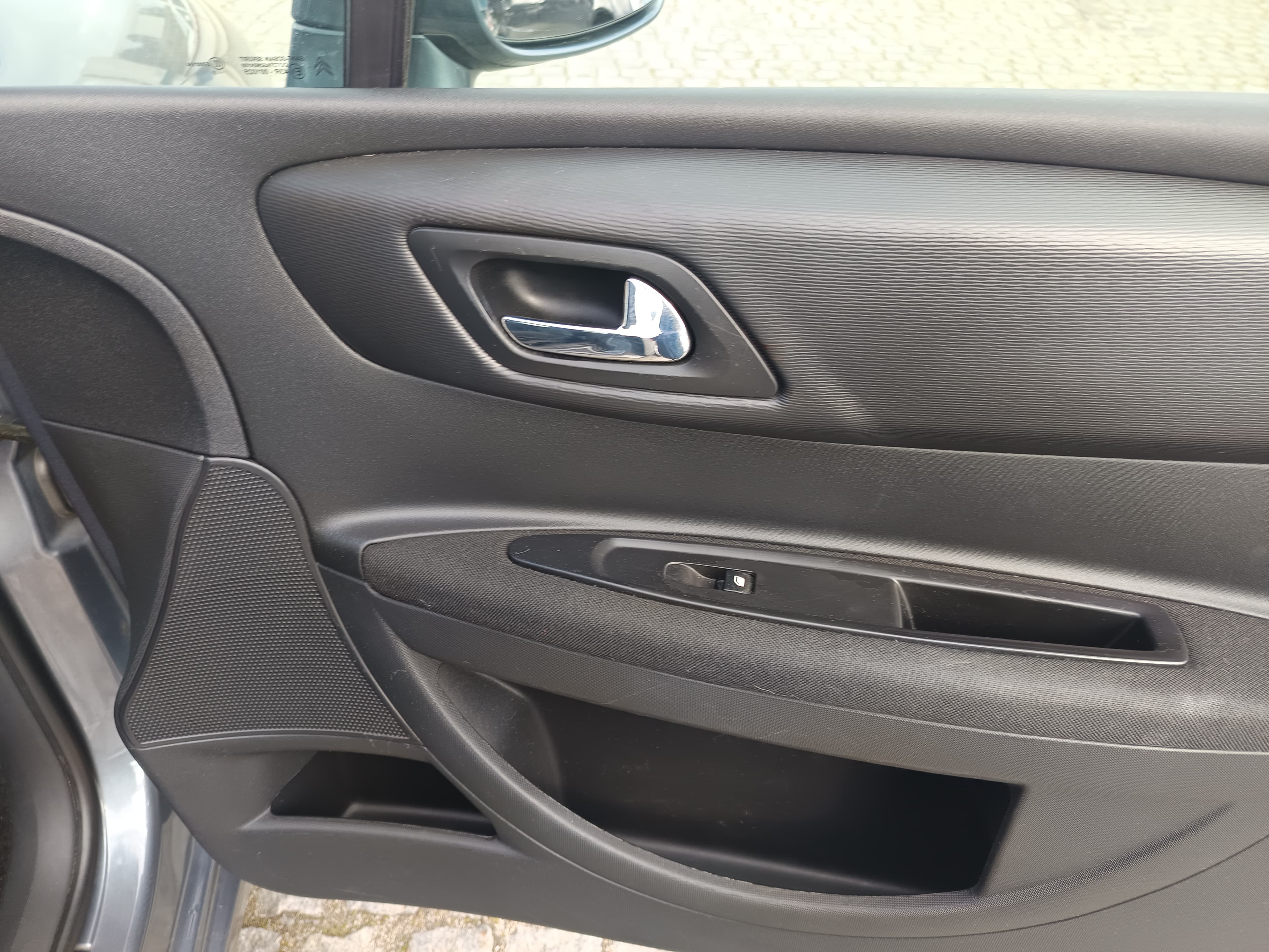Citroën C4 · Ano 2009 — image 24