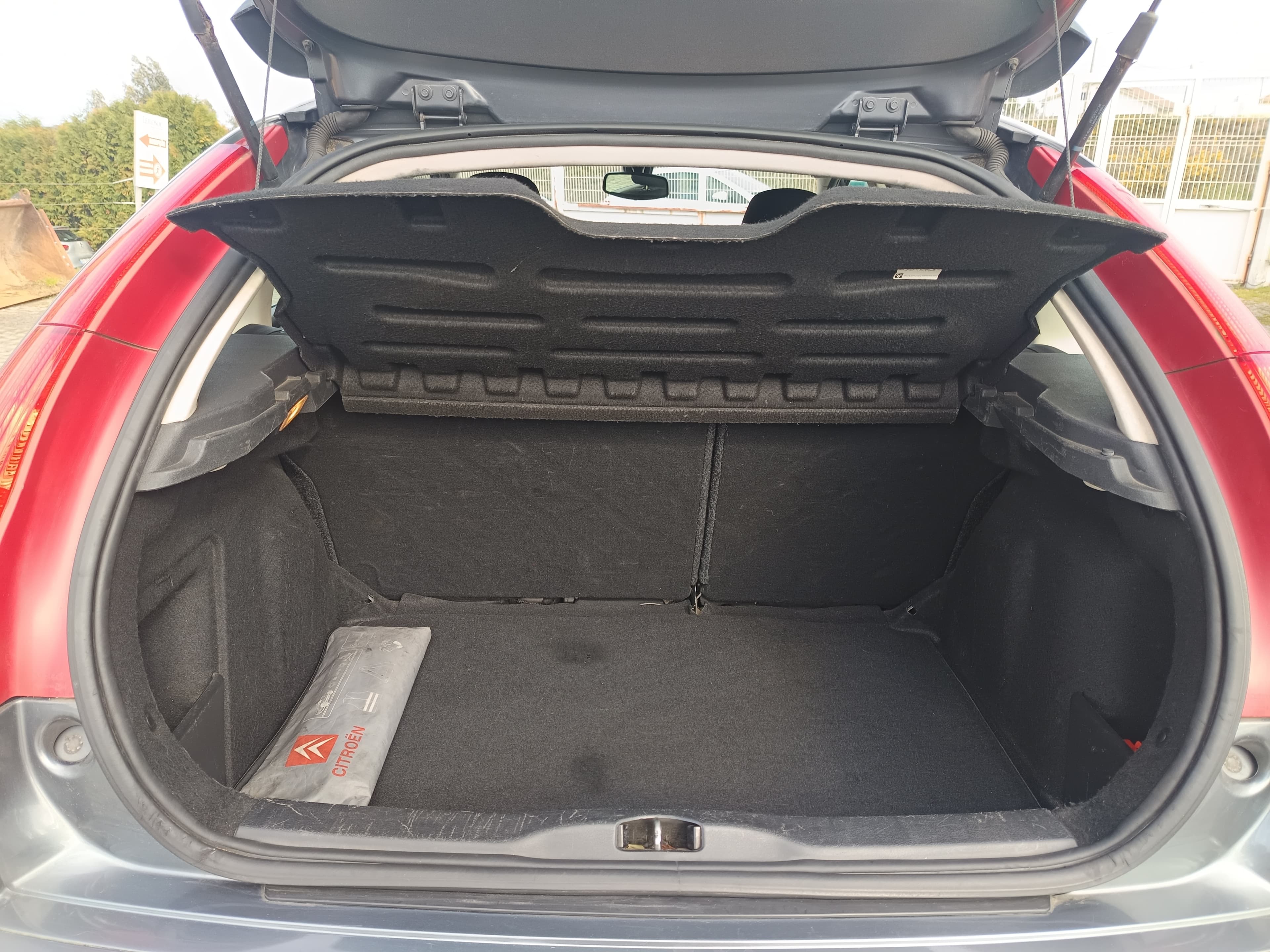 Citroën C4 · Ano 2009 — image 19