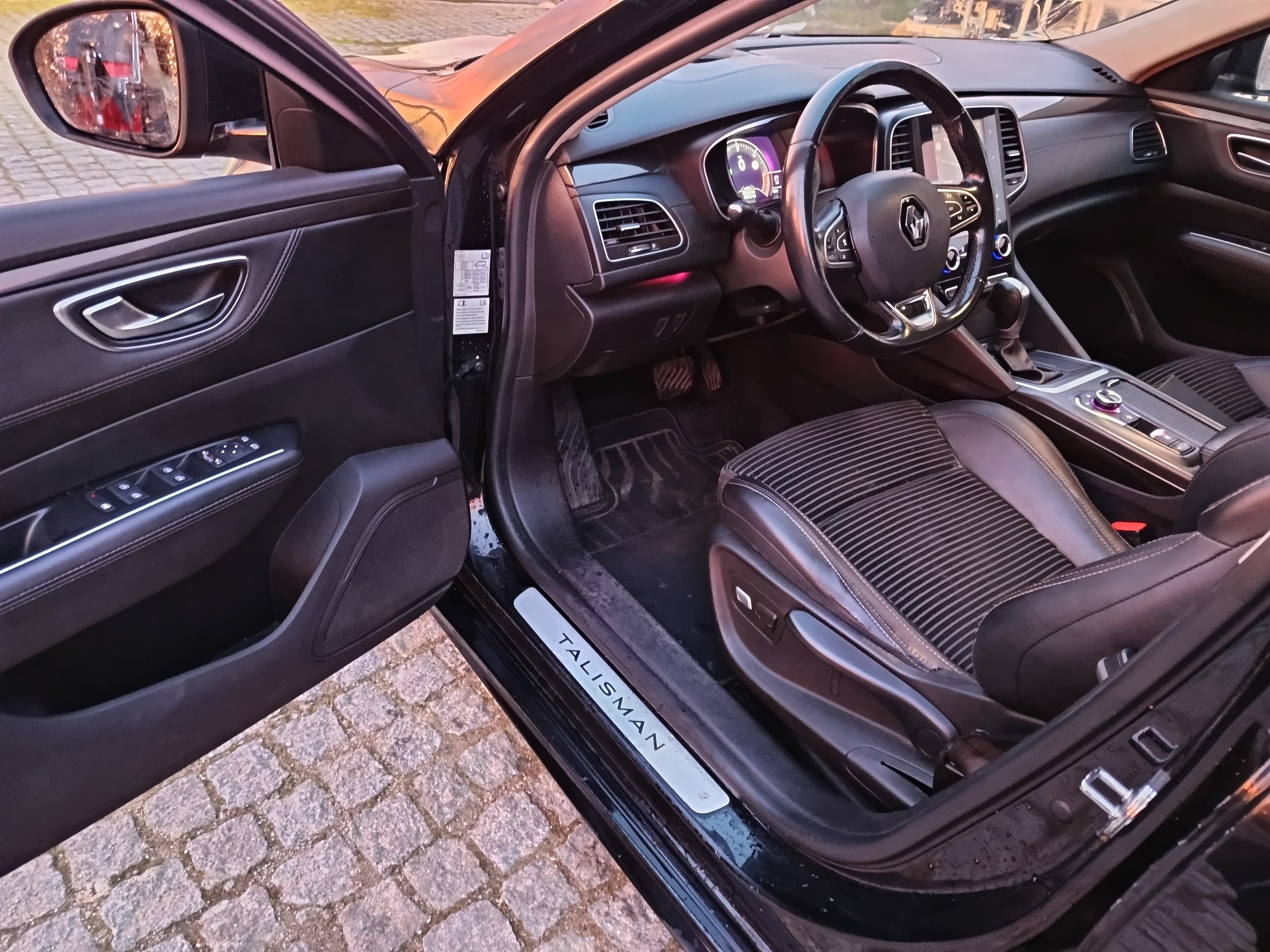 Renault Talisman · Ano 2016 — image 37